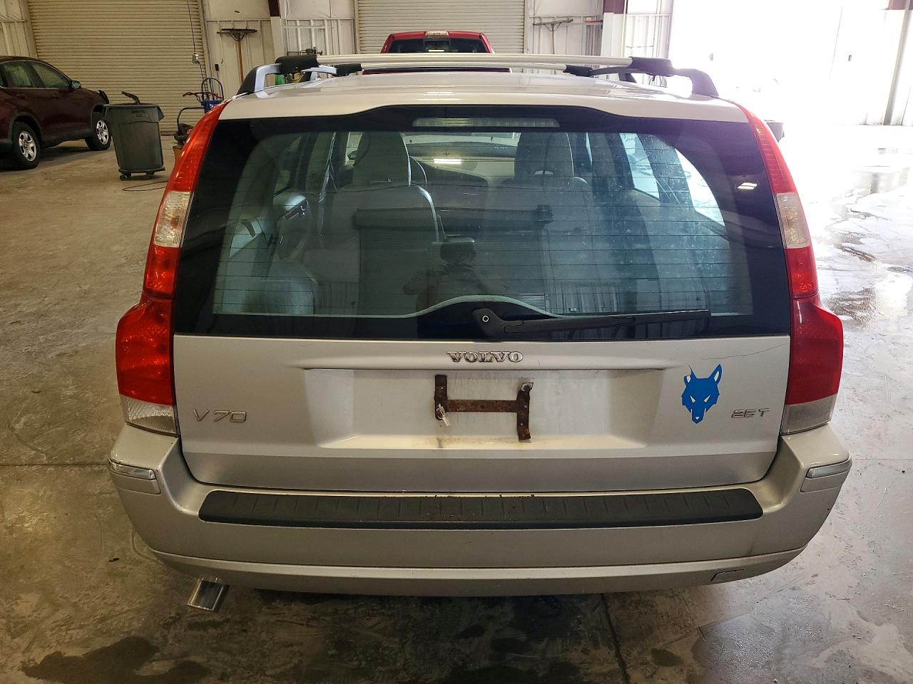 2005 Volvo V70 Fwd Silver vin: YV1SW592352491131