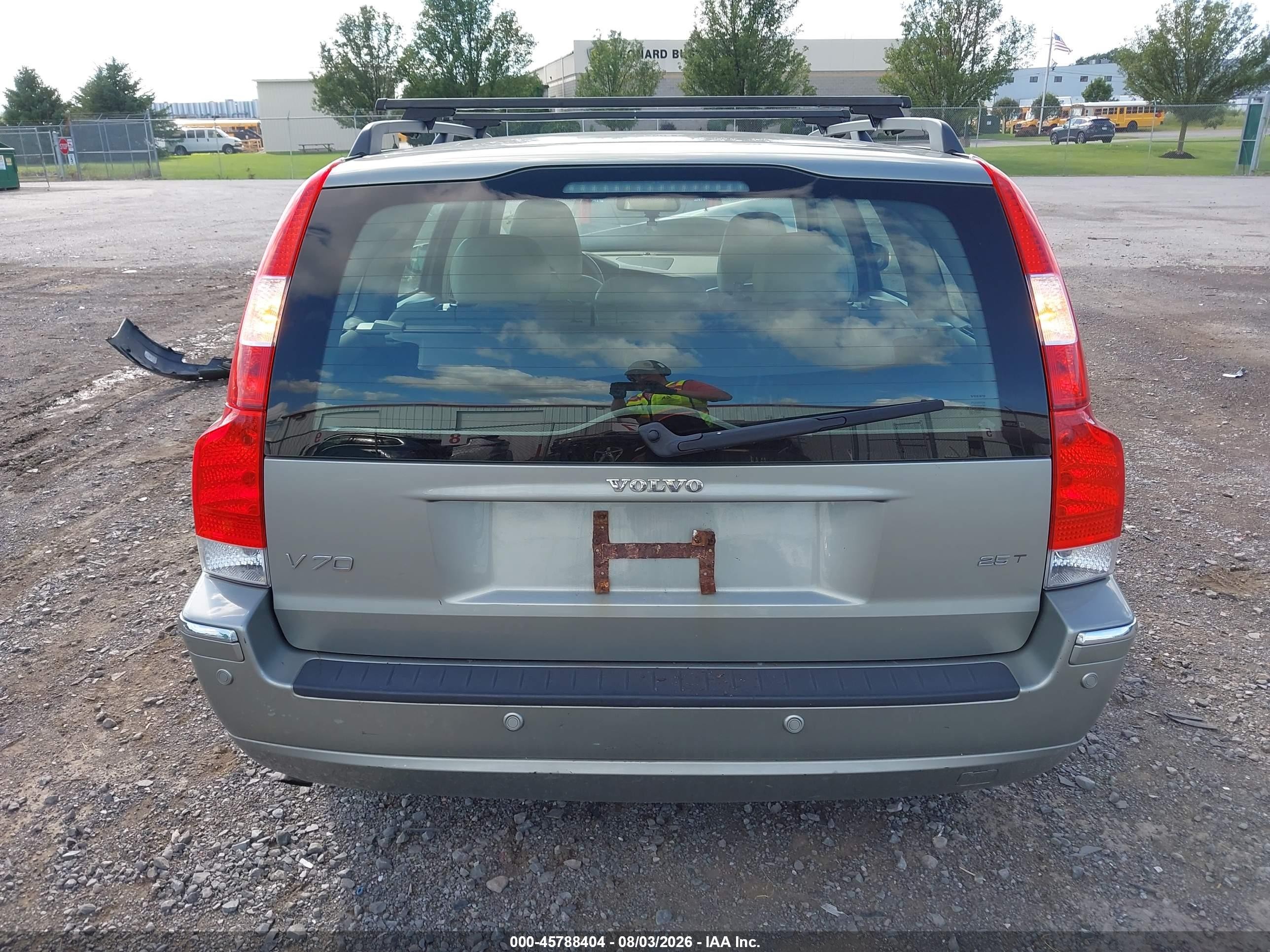 2007 Volvo V70 2.5t Gray vin: YV1SW592672650212