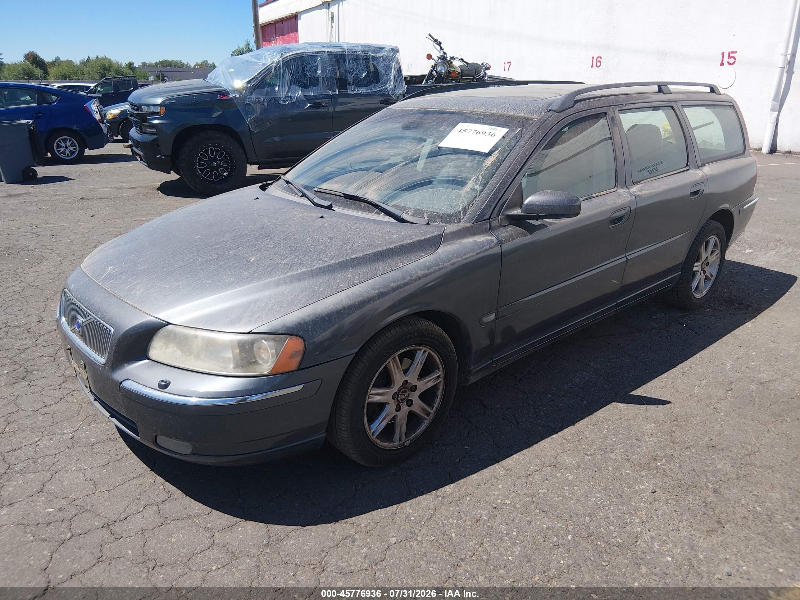 2005 Volvo V70 2.5t A/2.5t A Sr Gray vin: YV1SW592952470929