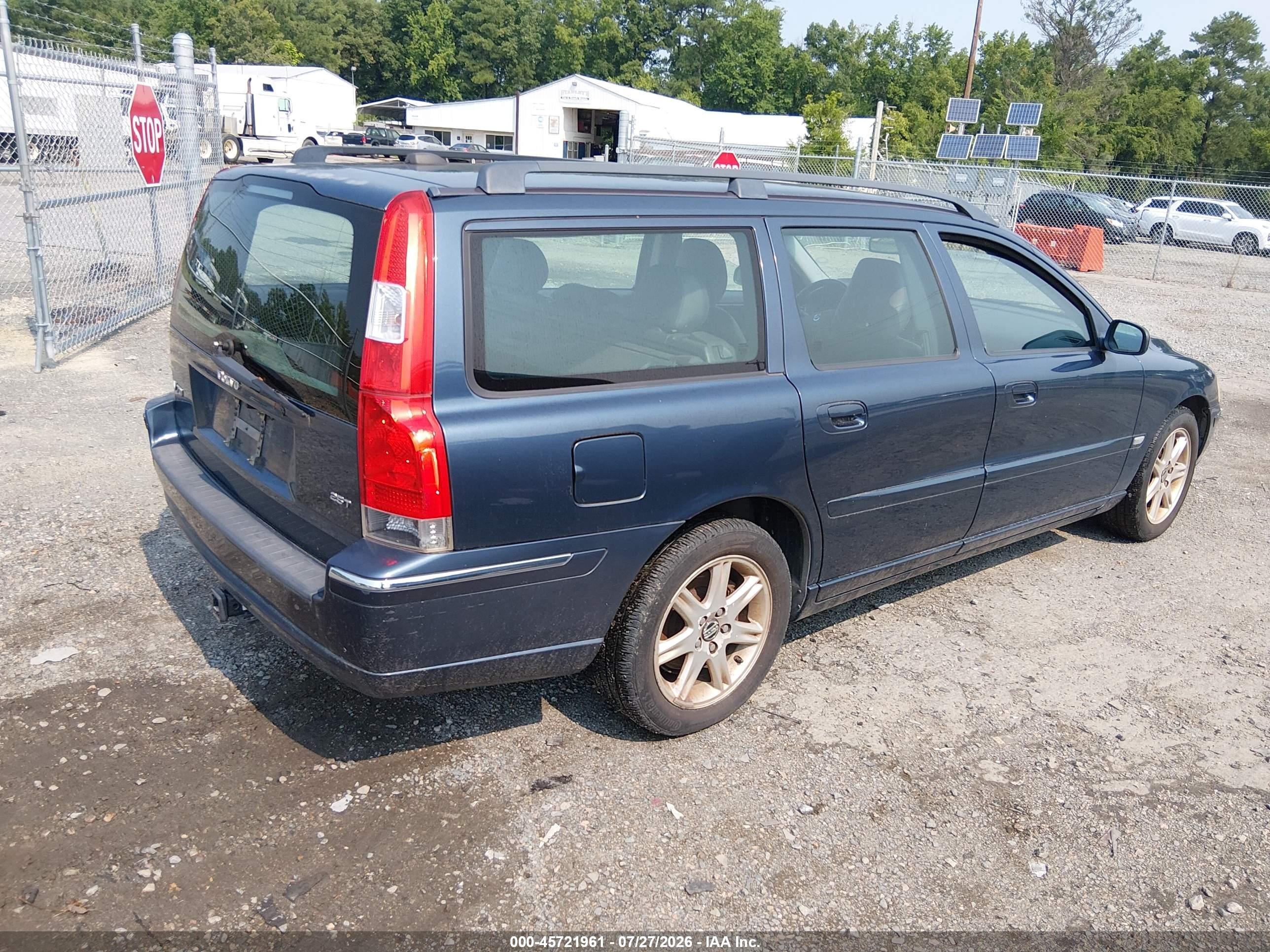 2005 Volvo V70 2.5t A/2.5t A Sr Gray vin: YV1SW592X51510294