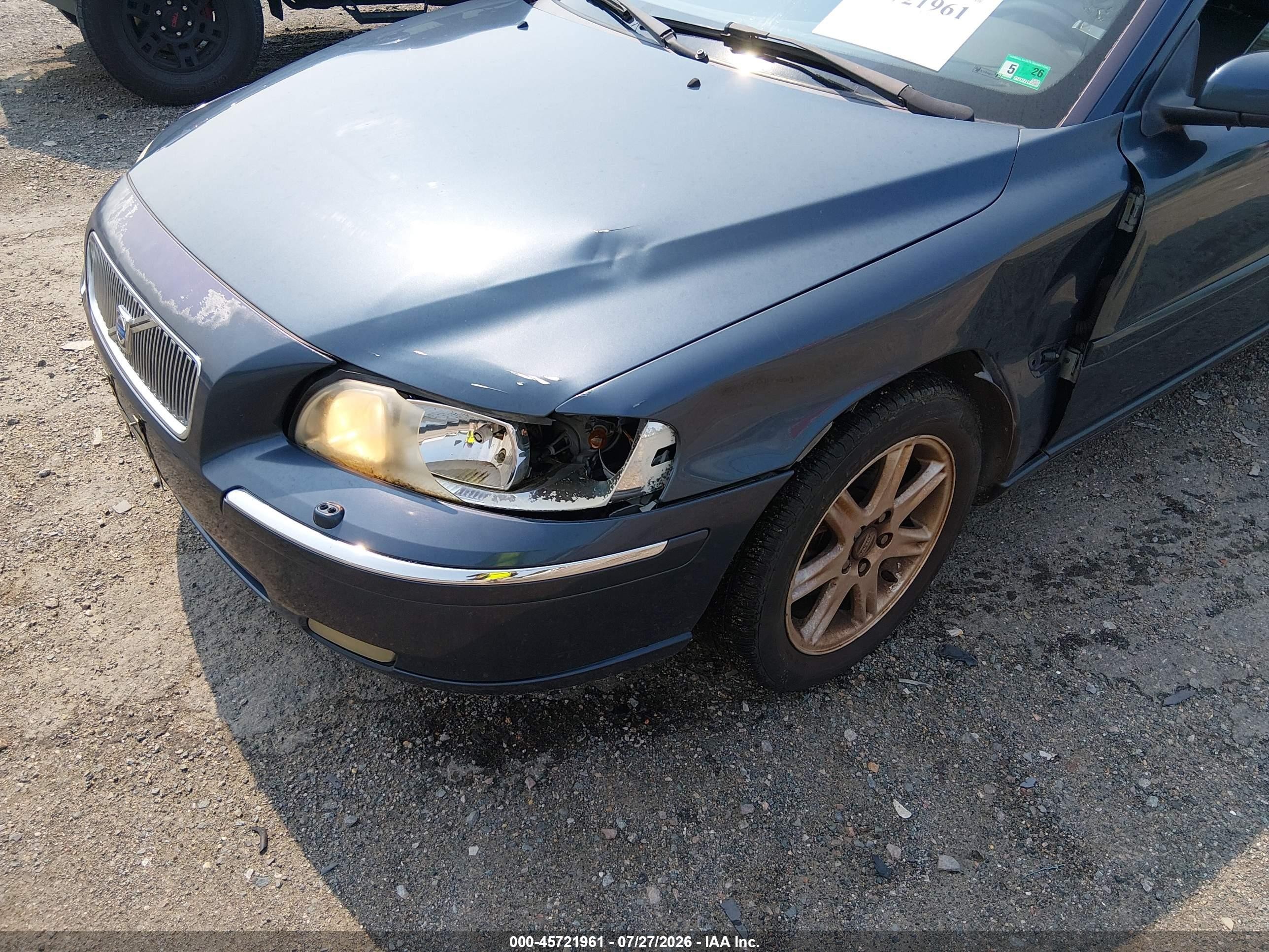 2005 Volvo V70 2.5t A/2.5t A Sr Gray vin: YV1SW592X51510294