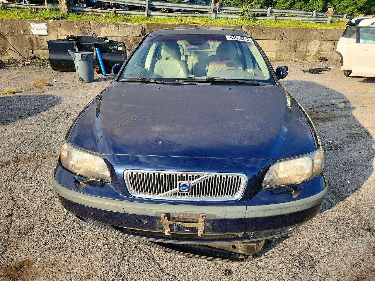 2004 Volvo V70 Fwd Blue vin: YV1SW59V242403646