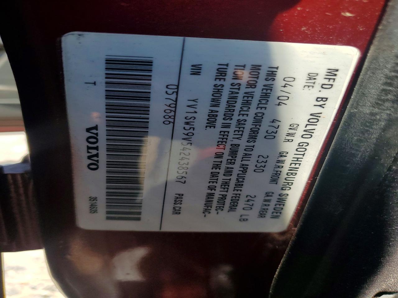 2004 Volvo V70 Fwd Red vin: YV1SW59V542438567