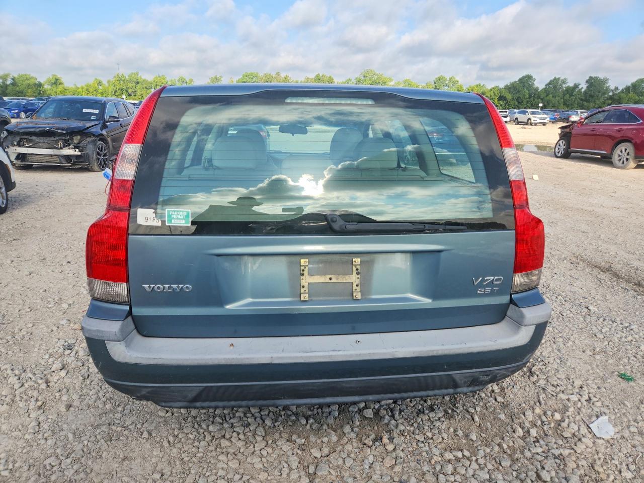 2004 Volvo V70 Fwd Blue vin: YV1SW59V942443805