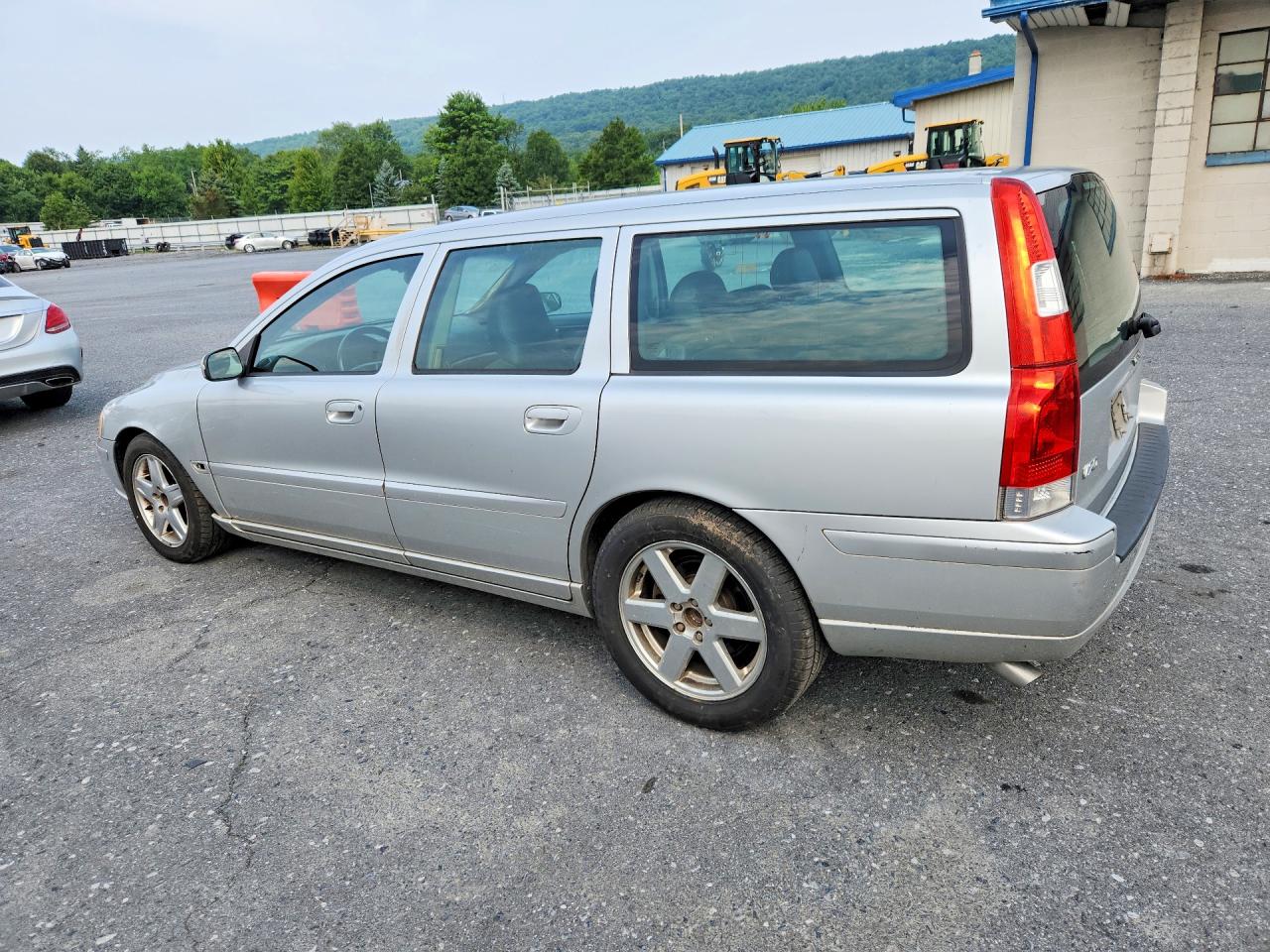 2006 Volvo V70 Серебряный vin: YV1SW612062531572