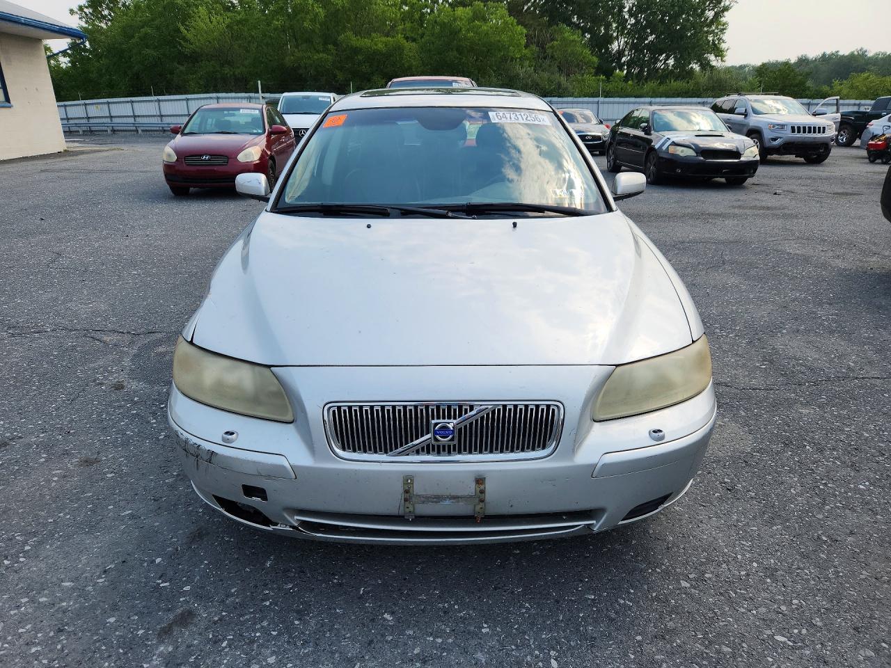 2006 Volvo V70 Серебряный vin: YV1SW612062531572