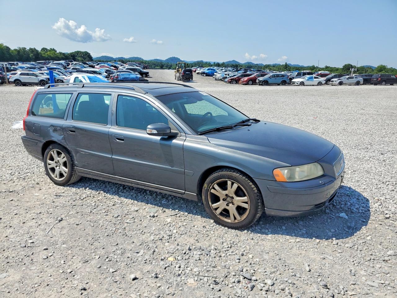 2007 Volvo V70 Gray vin: YV1SW612072659750