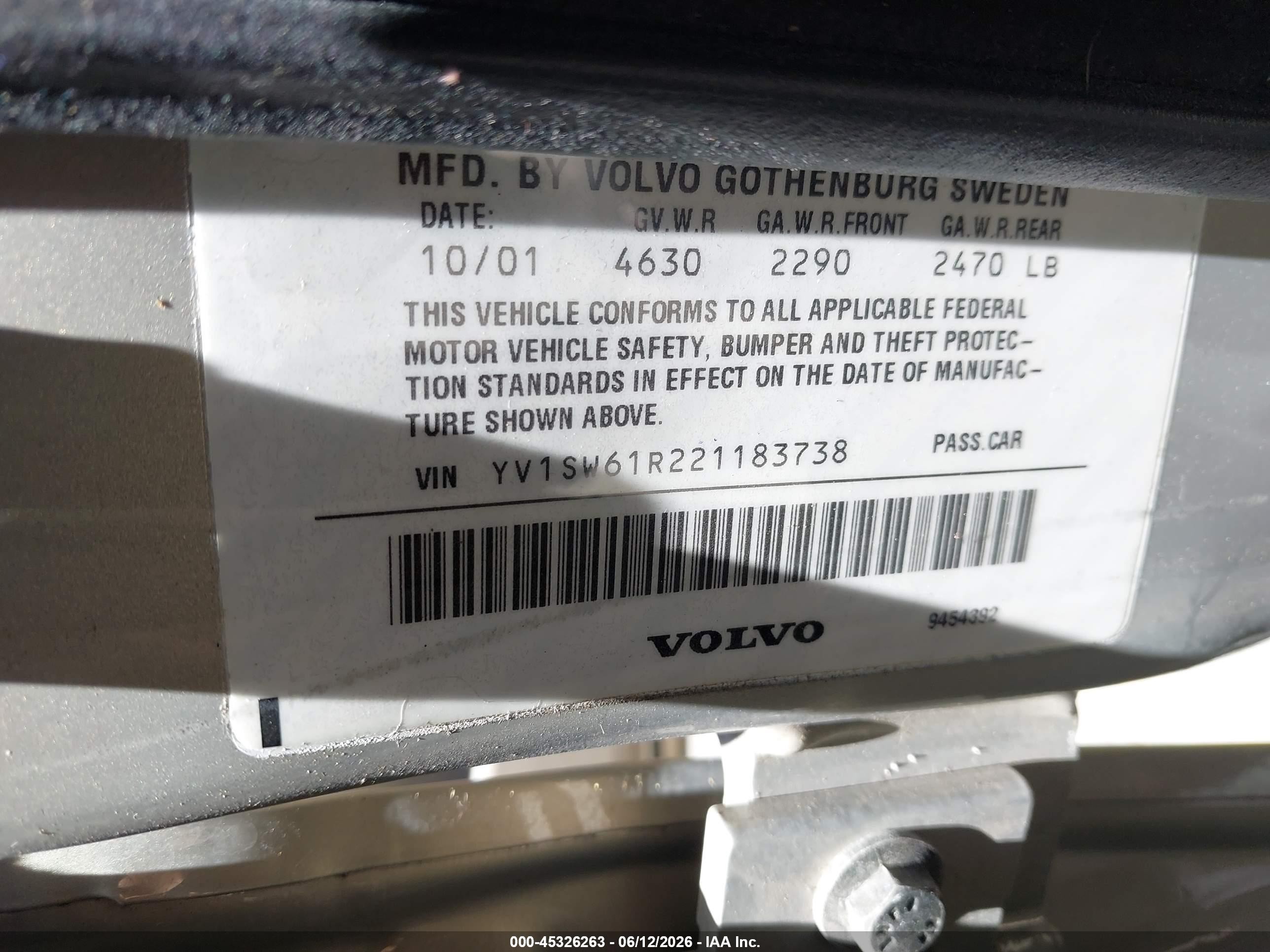 2002 Volvo V70 2.4 Gray vin: YV1SW61R221183738