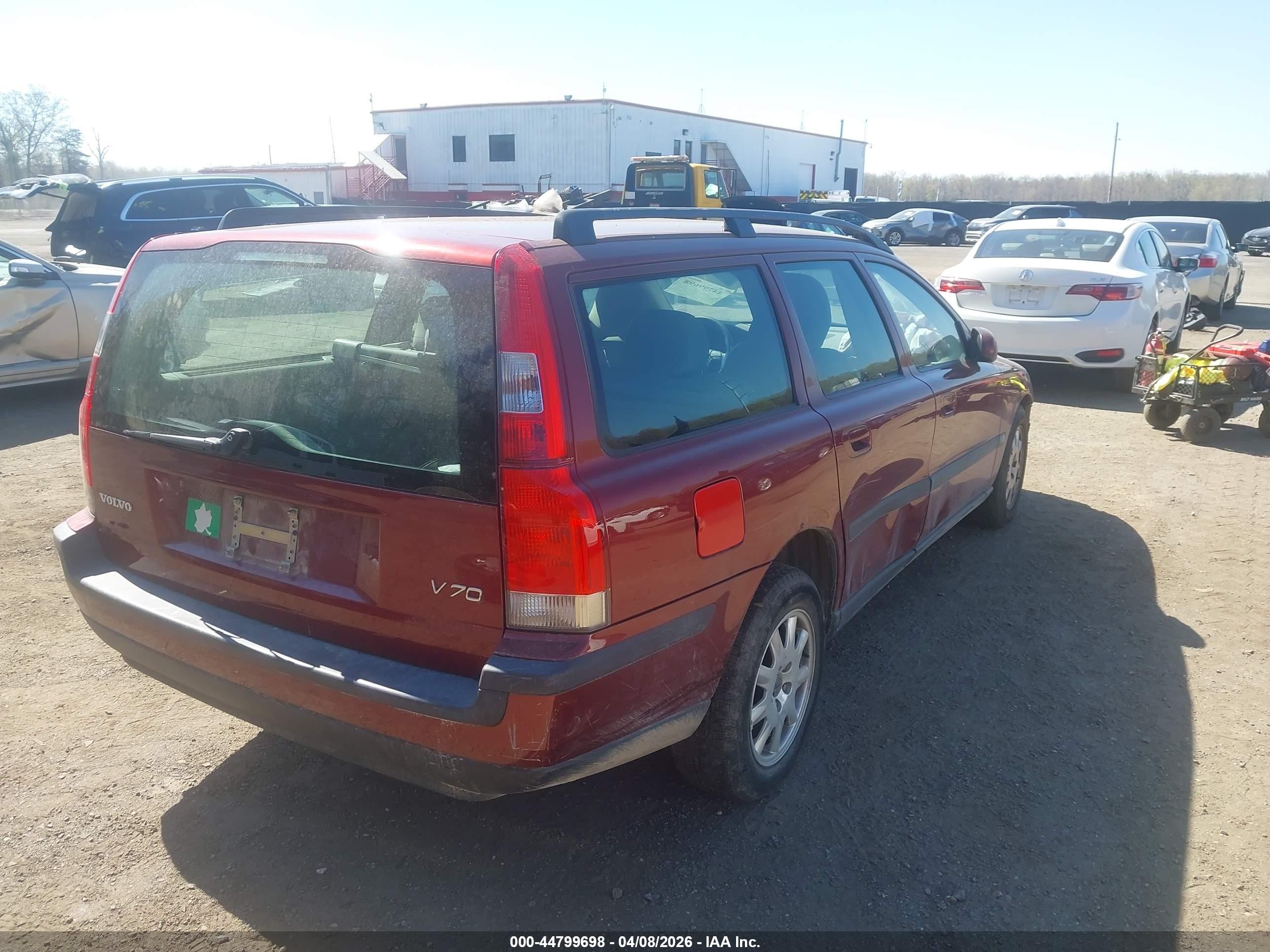 2001 Volvo V70 2.4 Red vin: YV1SW61RX11129103