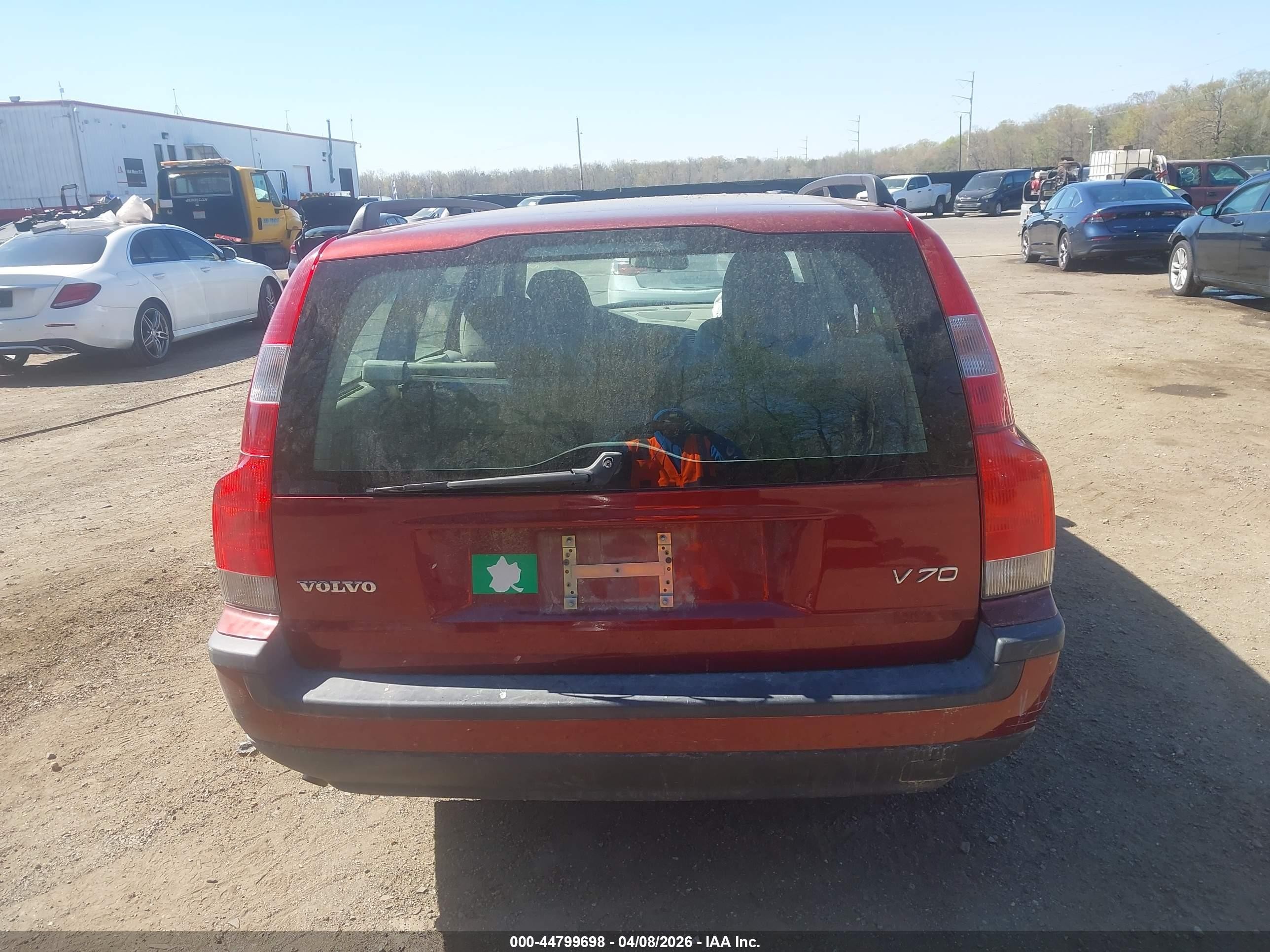 2001 Volvo V70 2.4 Red vin: YV1SW61RX11129103