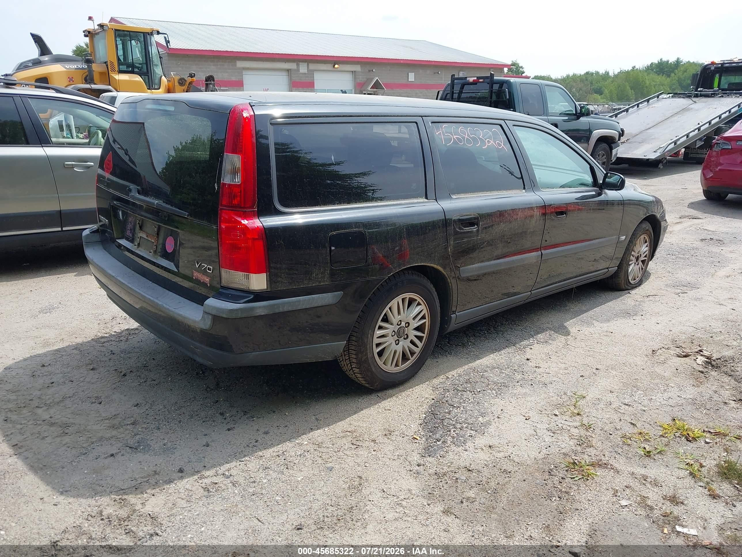 2004 Volvo V70 2.4 Black vin: YV1SW61T542371677