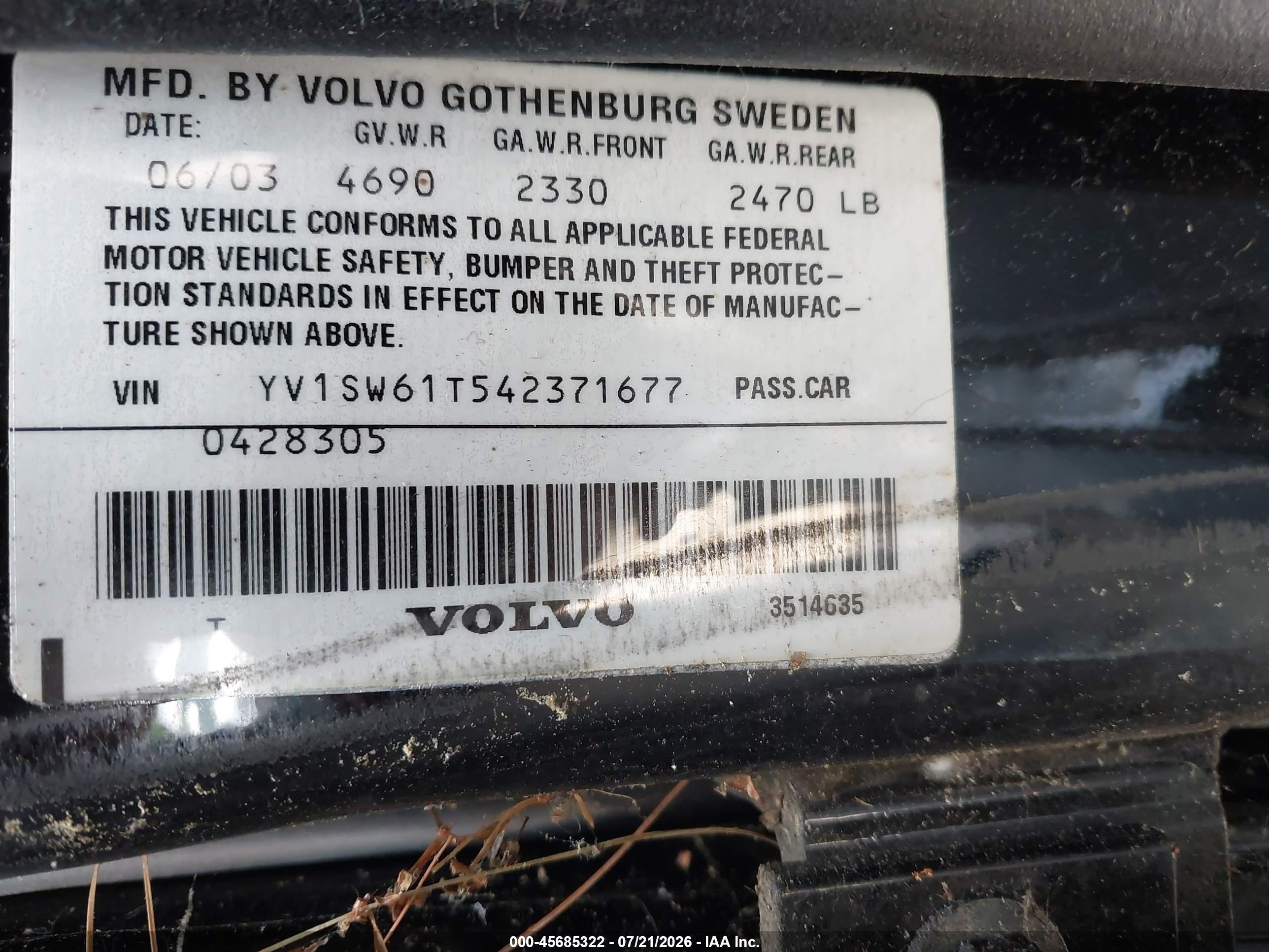 2004 Volvo V70 2.4 Black vin: YV1SW61T542371677