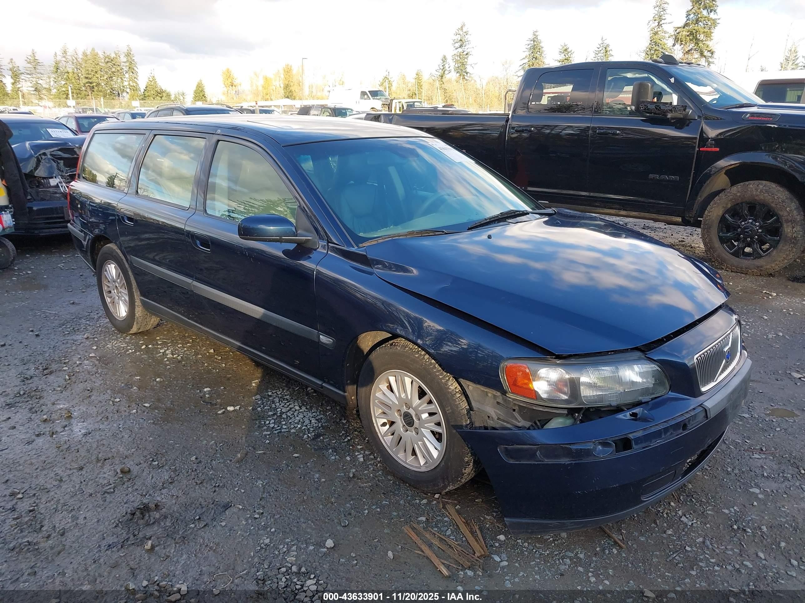 YV1SW61T542388169