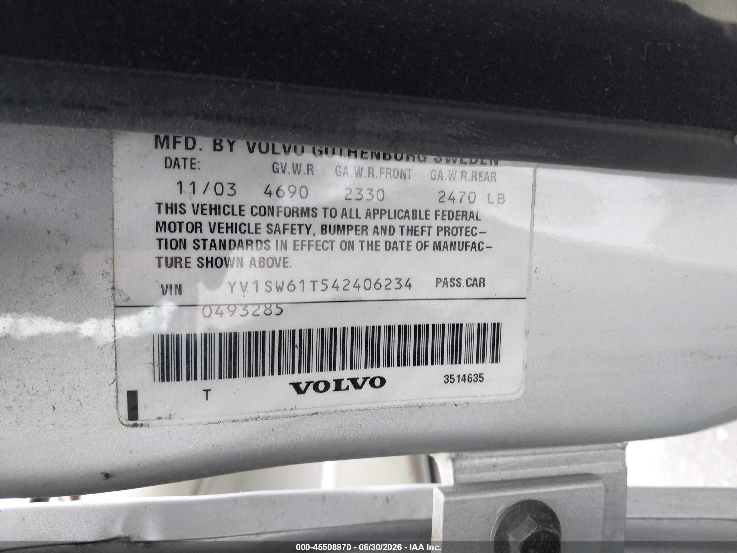 2004 Volvo V70 2.4 Серебряный vin: YV1SW61T542406234