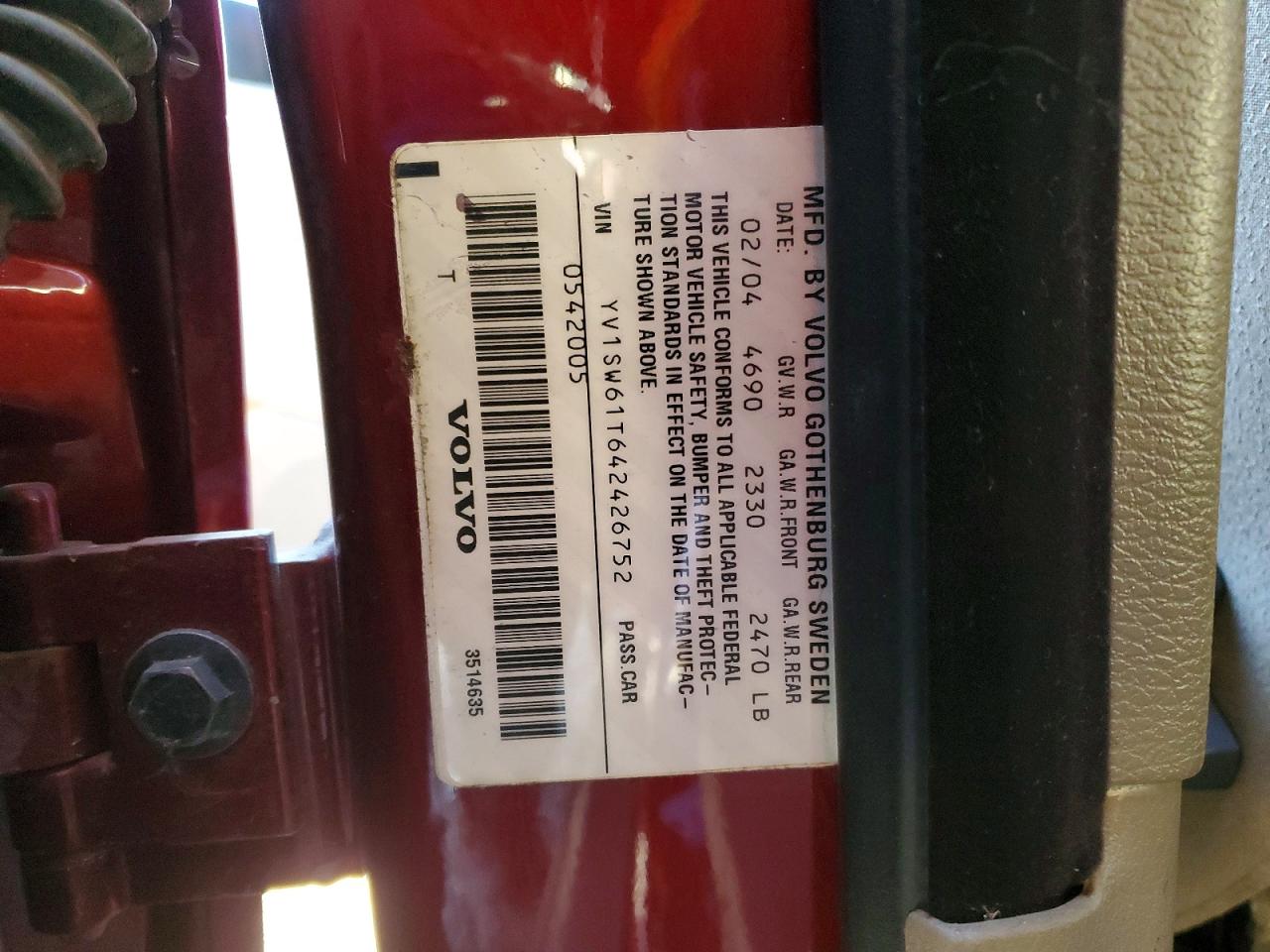 2004 Volvo V70 Burgundy vin: YV1SW61T642426752