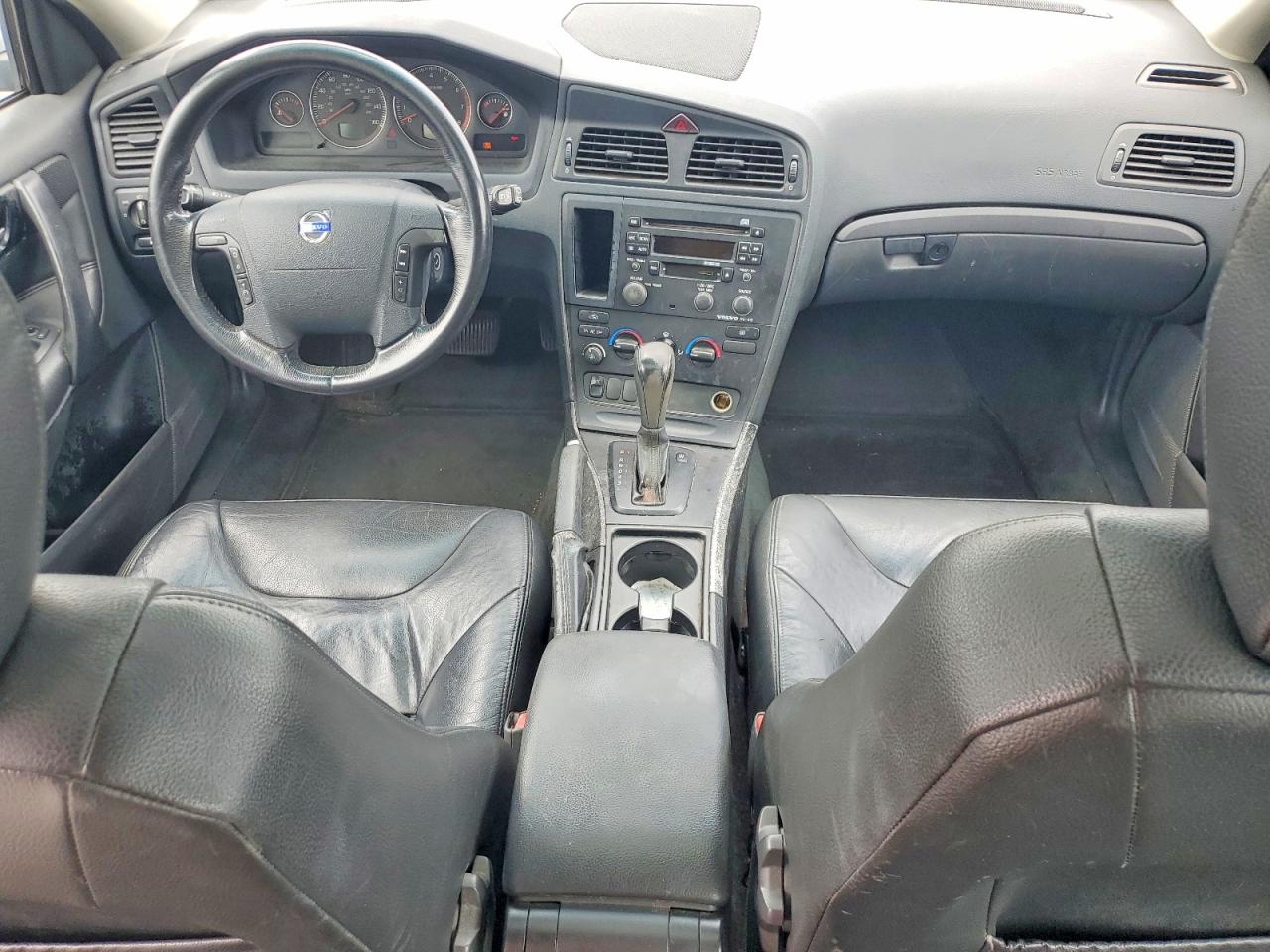 2004 Volvo V70 Silver vin: YV1SW61T742399884