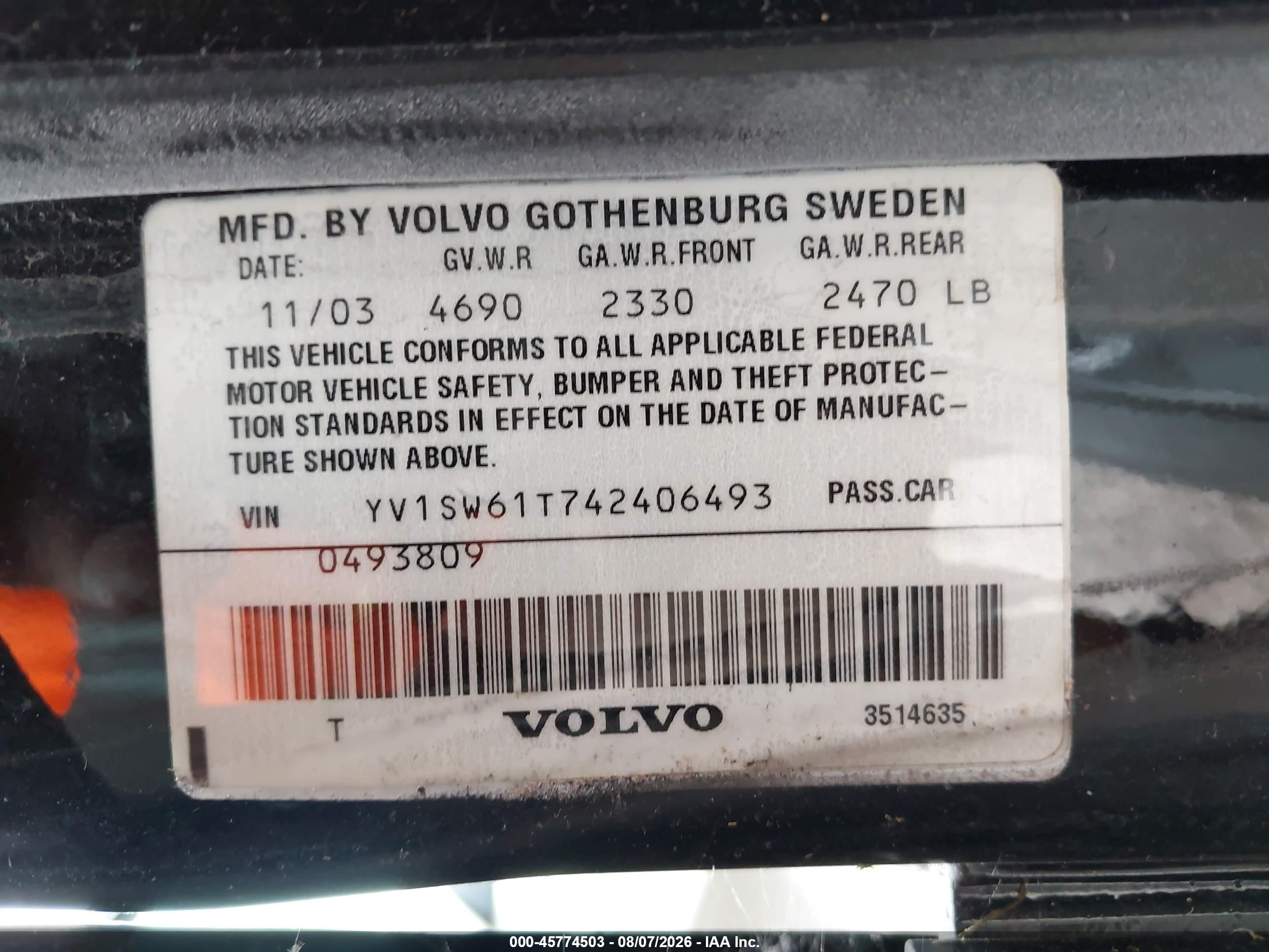2004 Volvo V70 2.4 Black vin: YV1SW61T742406493