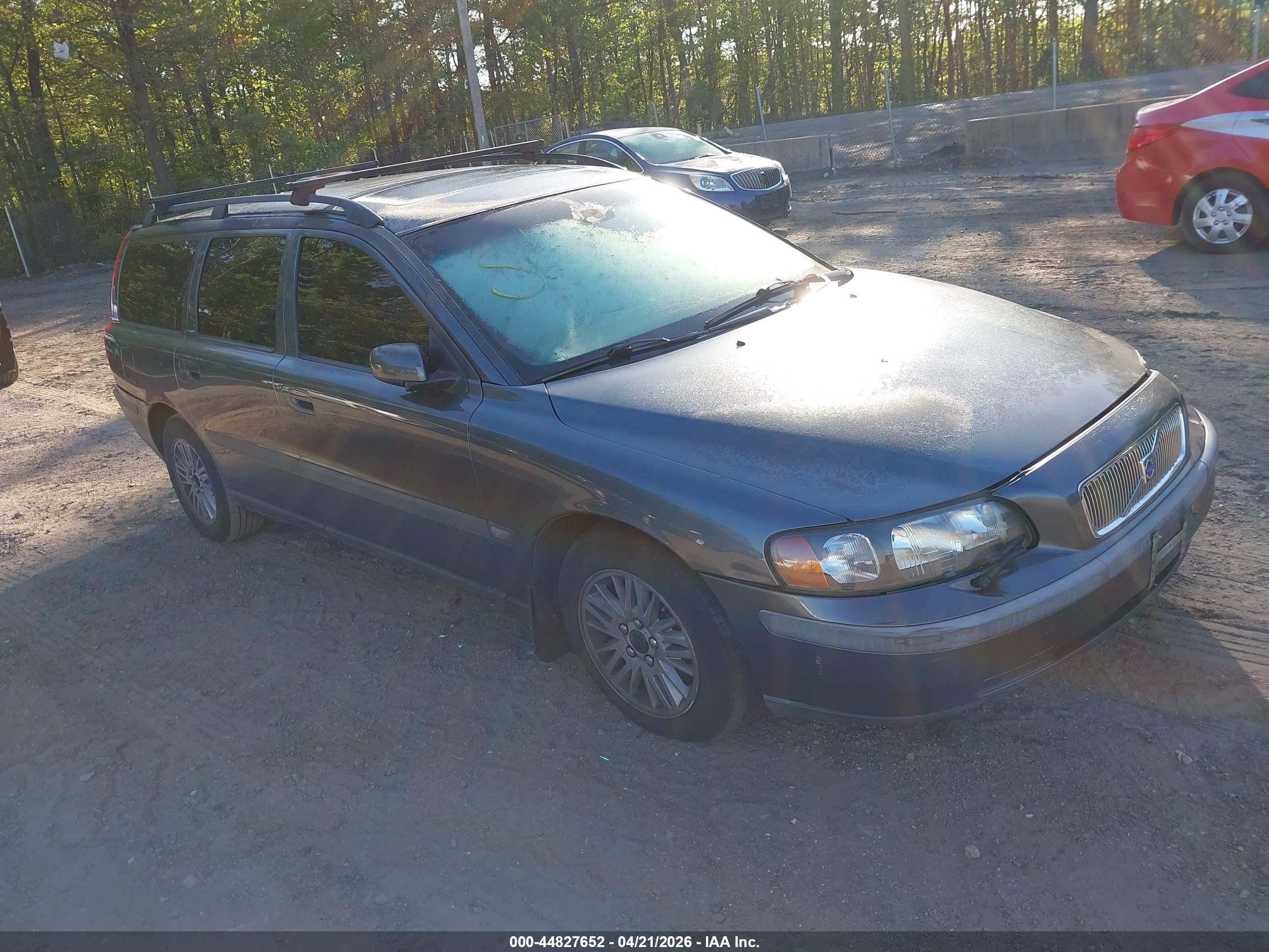 YV1SW61T842415767