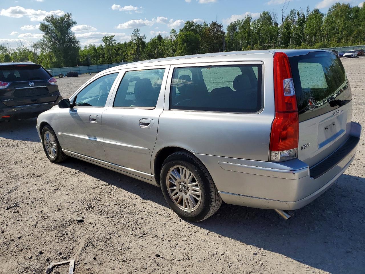 2005 Volvo V70 Серебряный vin: YV1SW640252514555