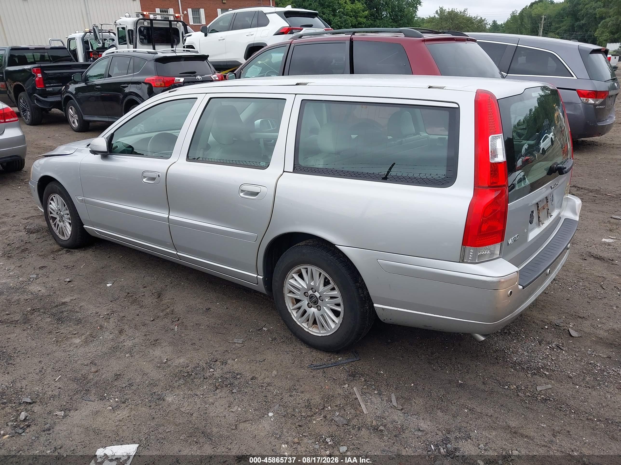 2005 Volvo V70 2.4 A/2.4 A Sr/2.4 M/2.4 M Sr Серый vin: YV1SW640452486435