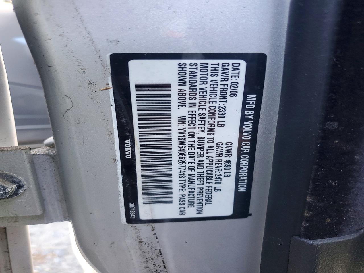 2006 Volvo V70 Silver vin: YV1SW640862577418