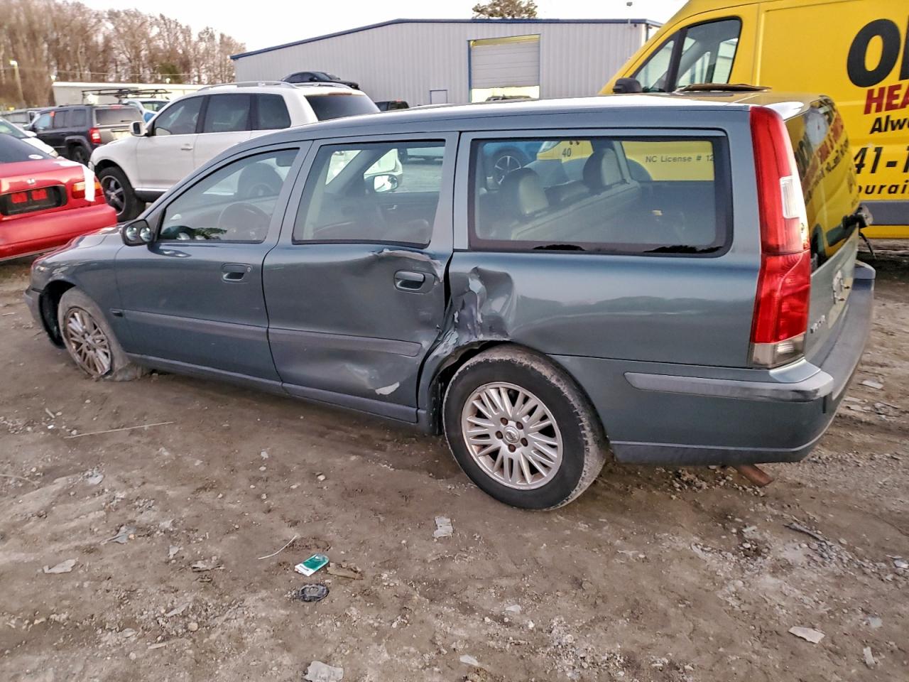 2004 Volvo V70 Gray vin: YV1SW64A642413106