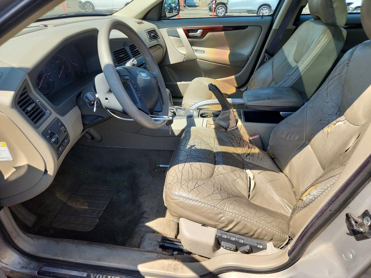2001 Volvo V70 Xc Бежевый vin: YV1SZ58D111020489