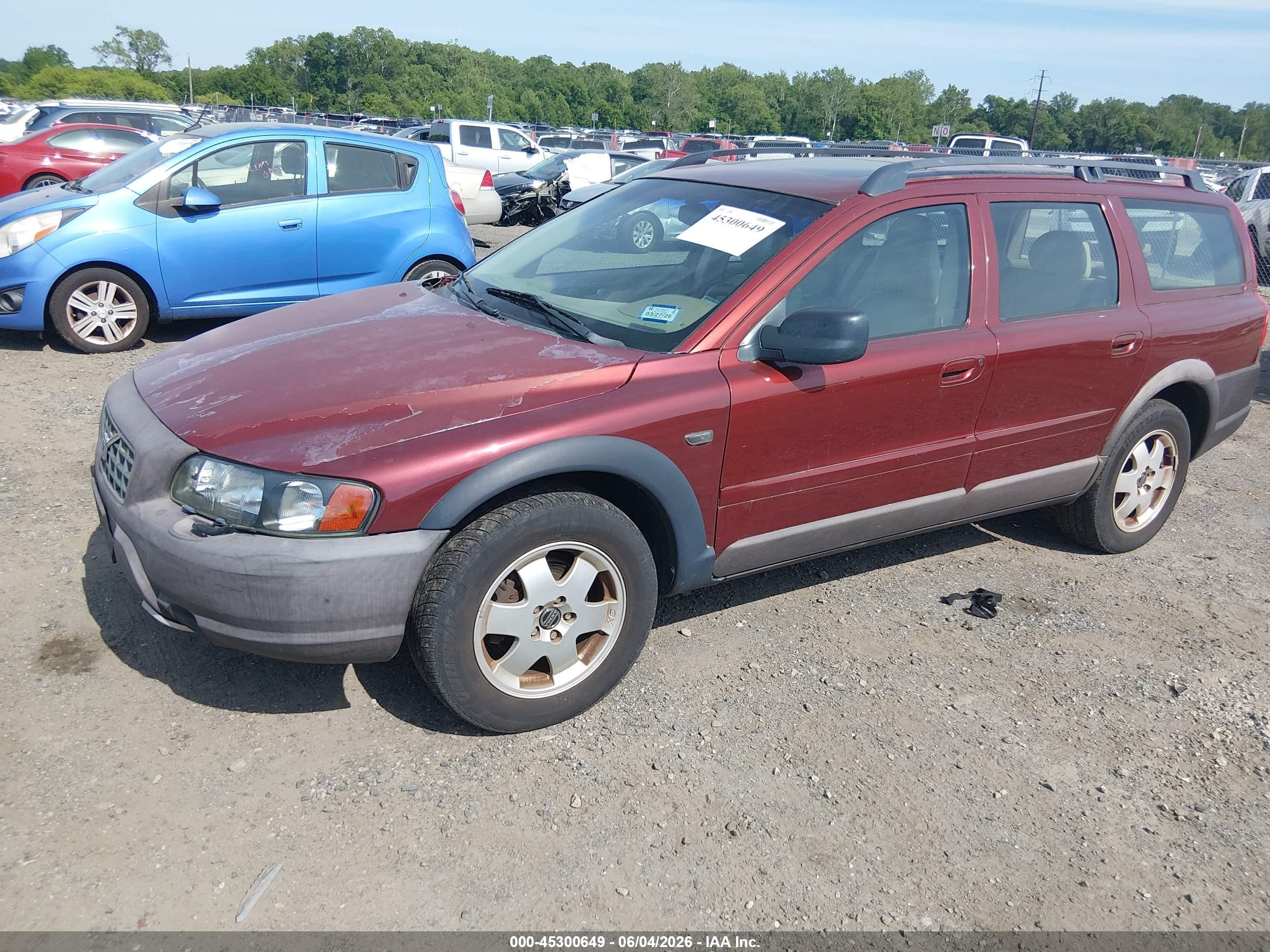 2001 Volvo V70 Xc Red vin: YV1SZ58D111044386