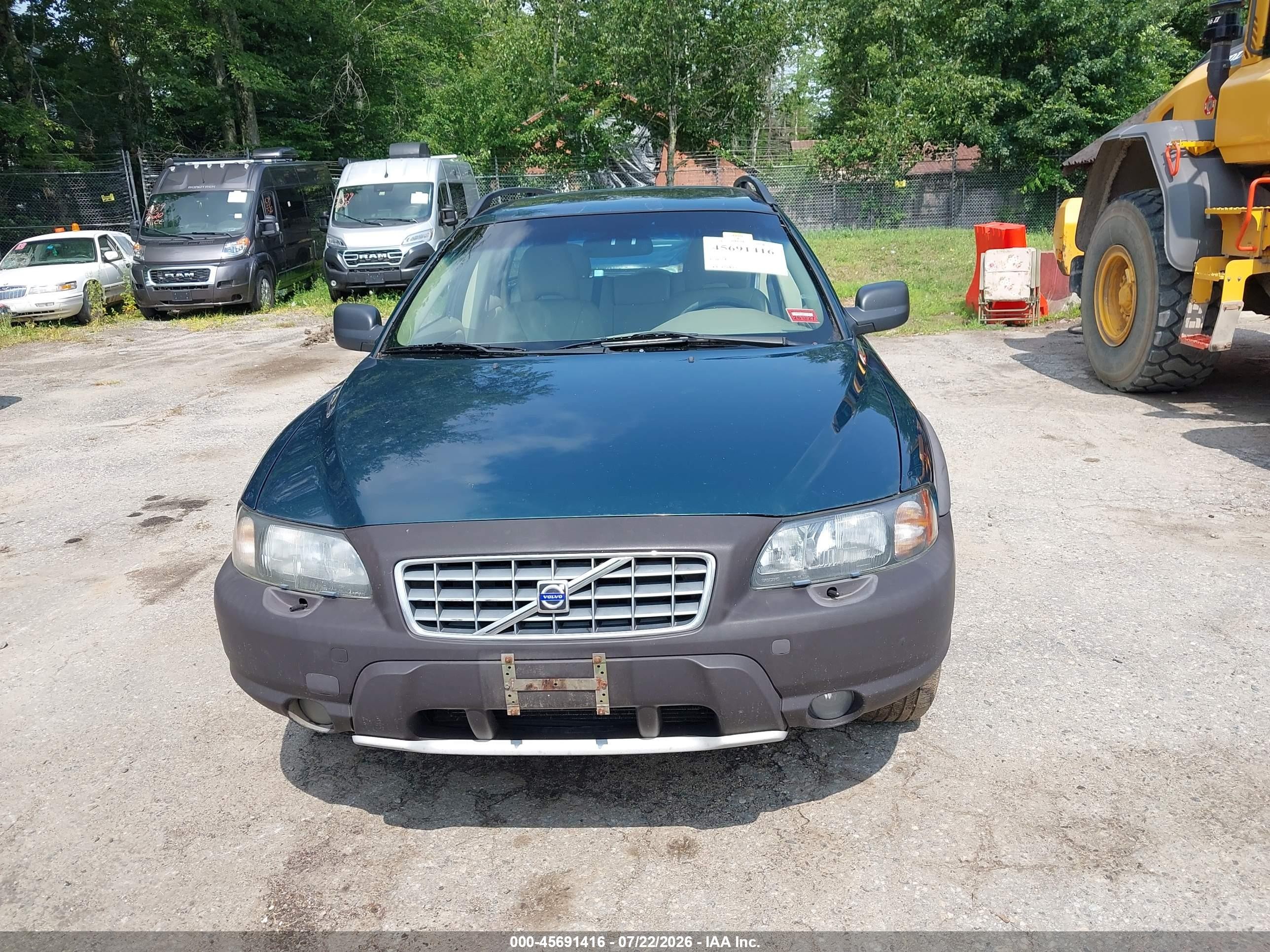 2002 Volvo V70 Xc Green vin: YV1SZ58D121053073
