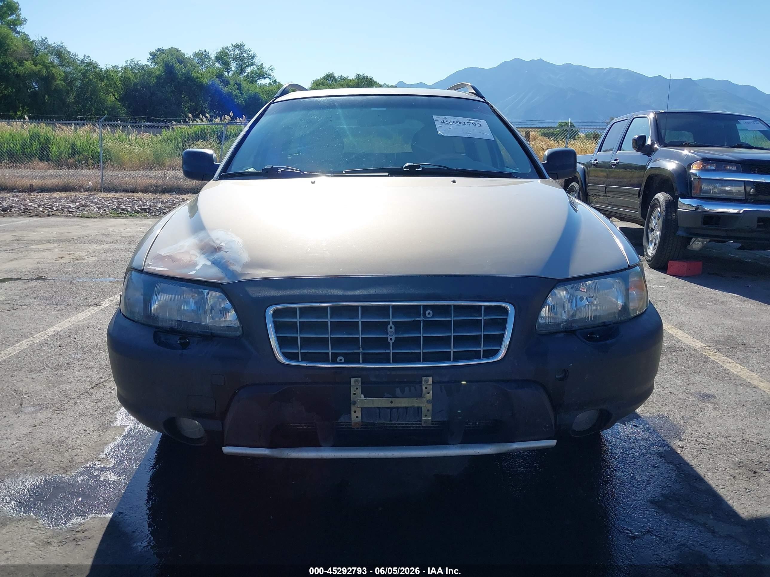 2001 Volvo V70 Xc Gray vin: YV1SZ58D211031517