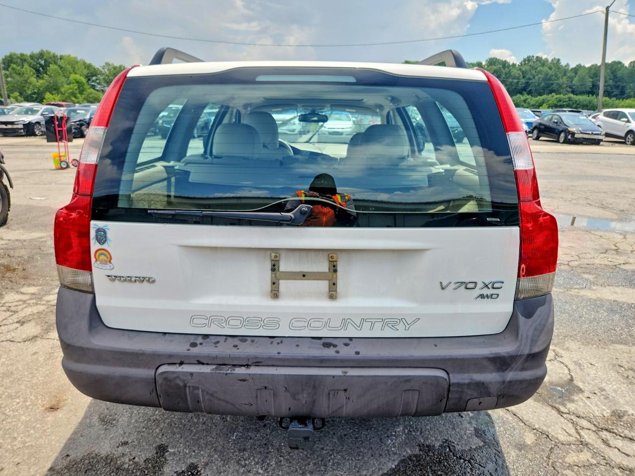 2002 Volvo V70 Xc Cream vin: YV1SZ58D421056792