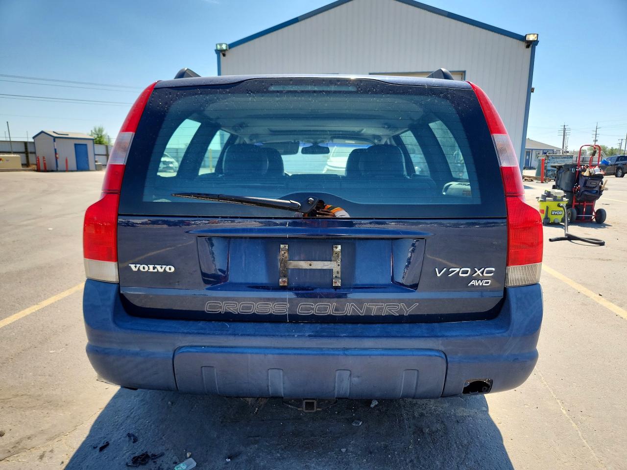 2001 Volvo V70 Xc Blue vin: YV1SZ58D511012153