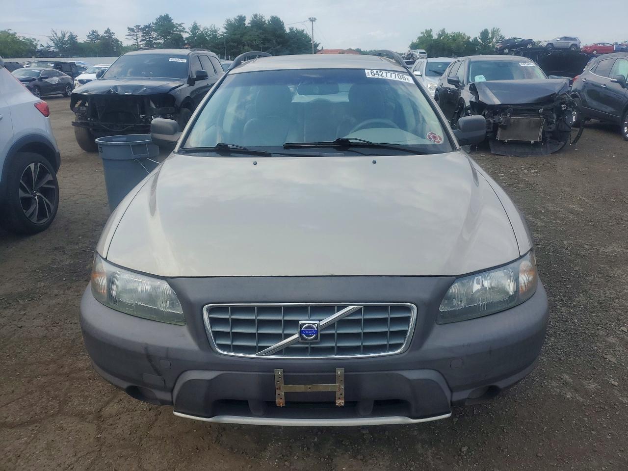 2001 Volvo V70 Xc Tan vin: YV1SZ58D511019166