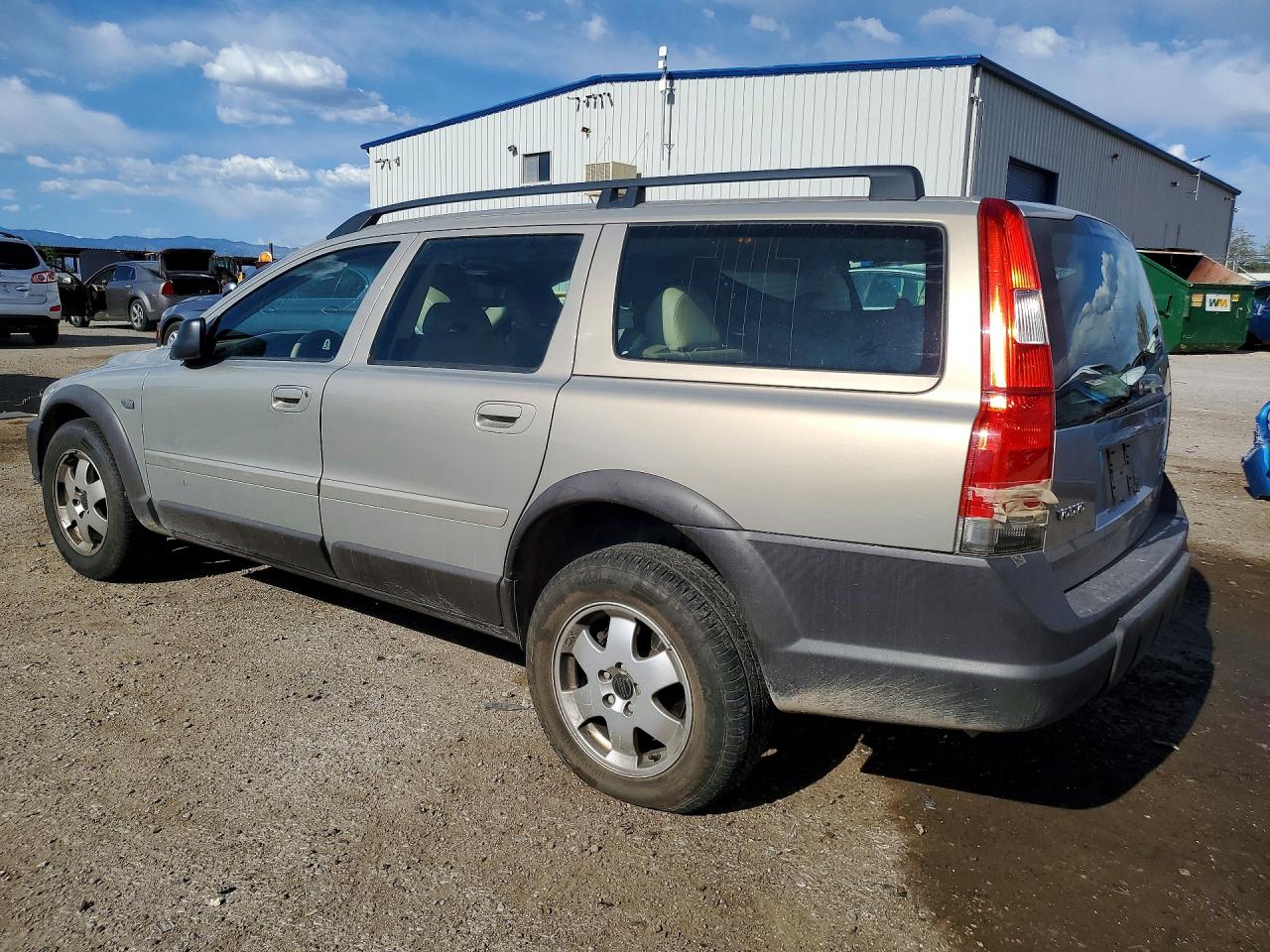 2001 Volvo V70 Xc Коричневый vin: YV1SZ58D611023467