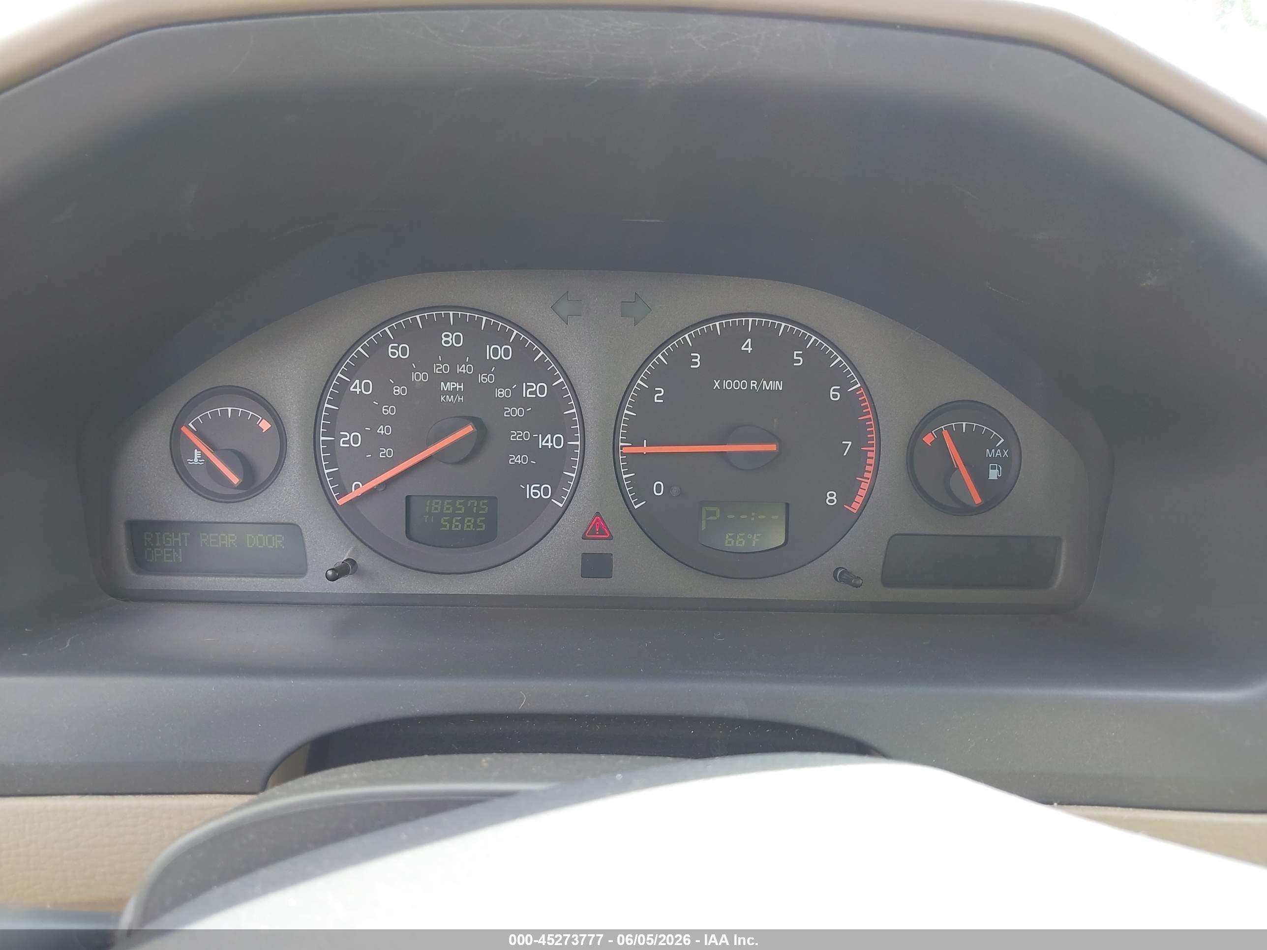 2001 Volvo V70 Xc Gold vin: YV1SZ58DX11008325