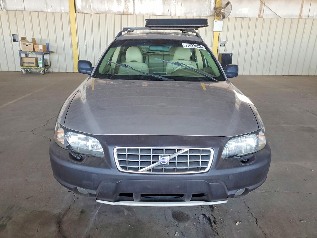 2002 Volvo V70 Xc Tan vin: YV1SZ58DX21071863