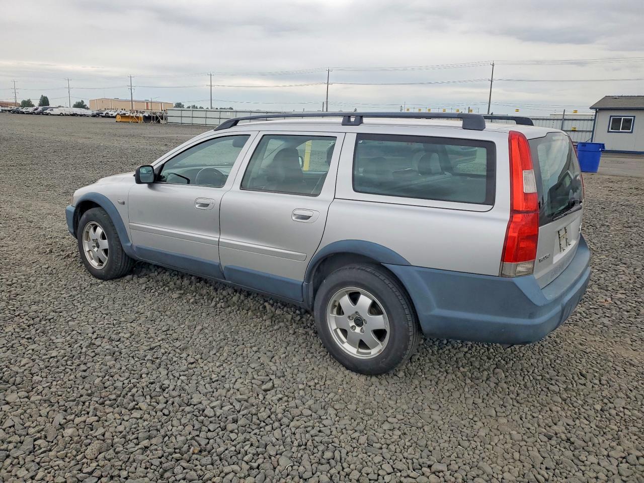 2002 Volvo V70 Xc Gray vin: YV1SZ58DX21072365