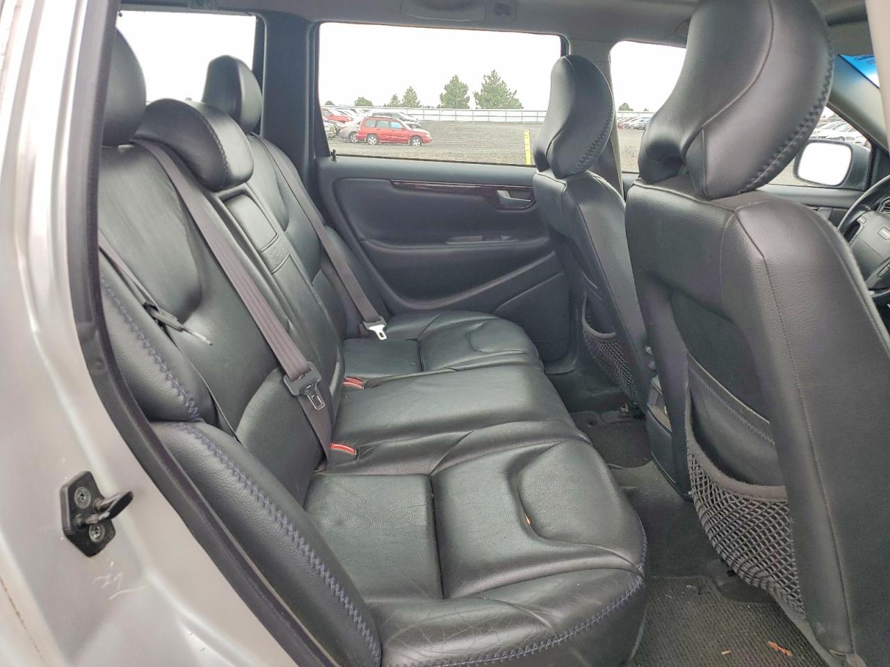 2002 Volvo V70 Xc Gray vin: YV1SZ58DX21072365