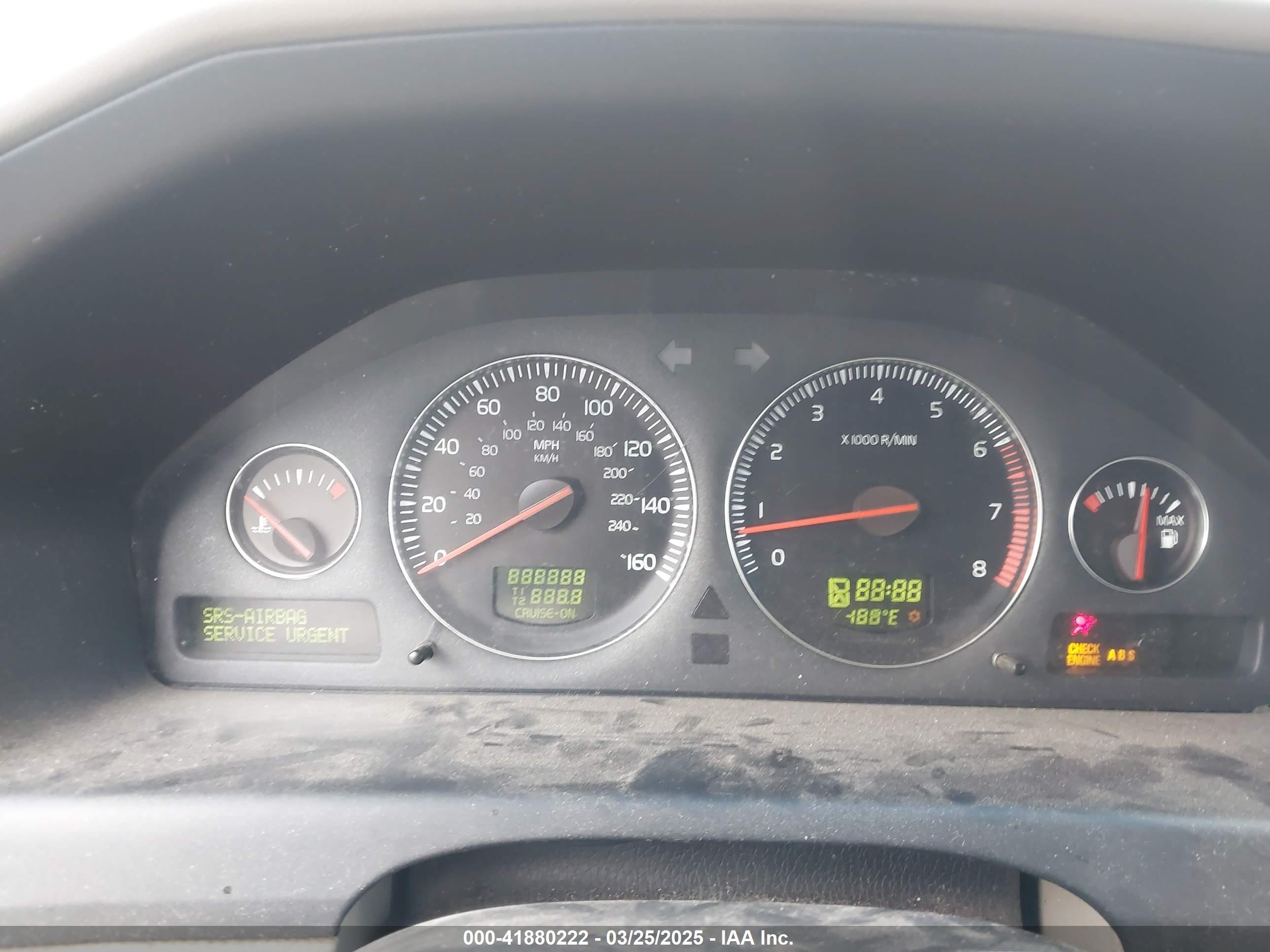 2005 Volvo Xc70 2.5t Awd Серебряный vin: YV1SZ592151173263