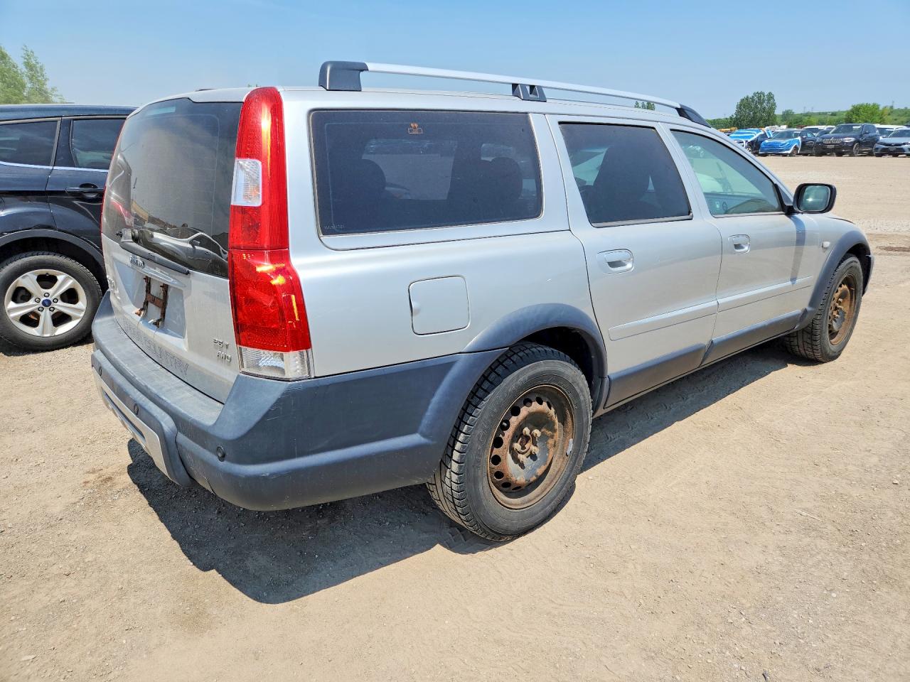 2005 Volvo Xc70 Silver vin: YV1SZ592151196039