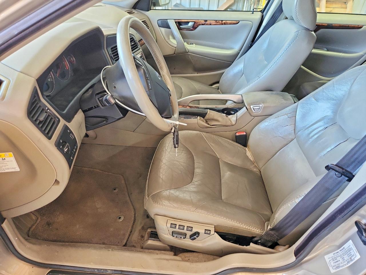 2005 Volvo Xc70 Желто-коричневый vin: YV1SZ592651201011