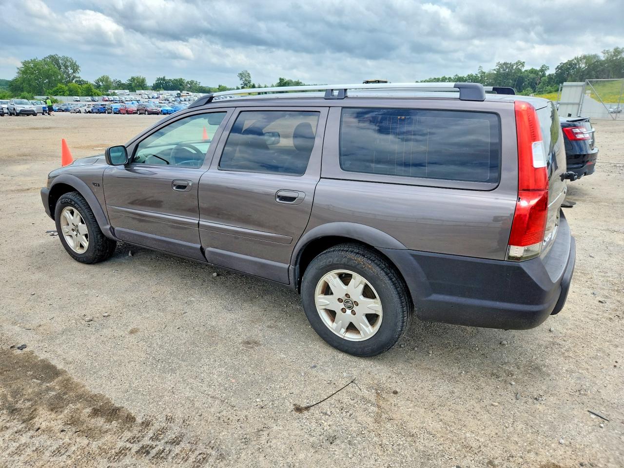 2005 Volvo Xc70 Gray vin: YV1SZ592851179089
