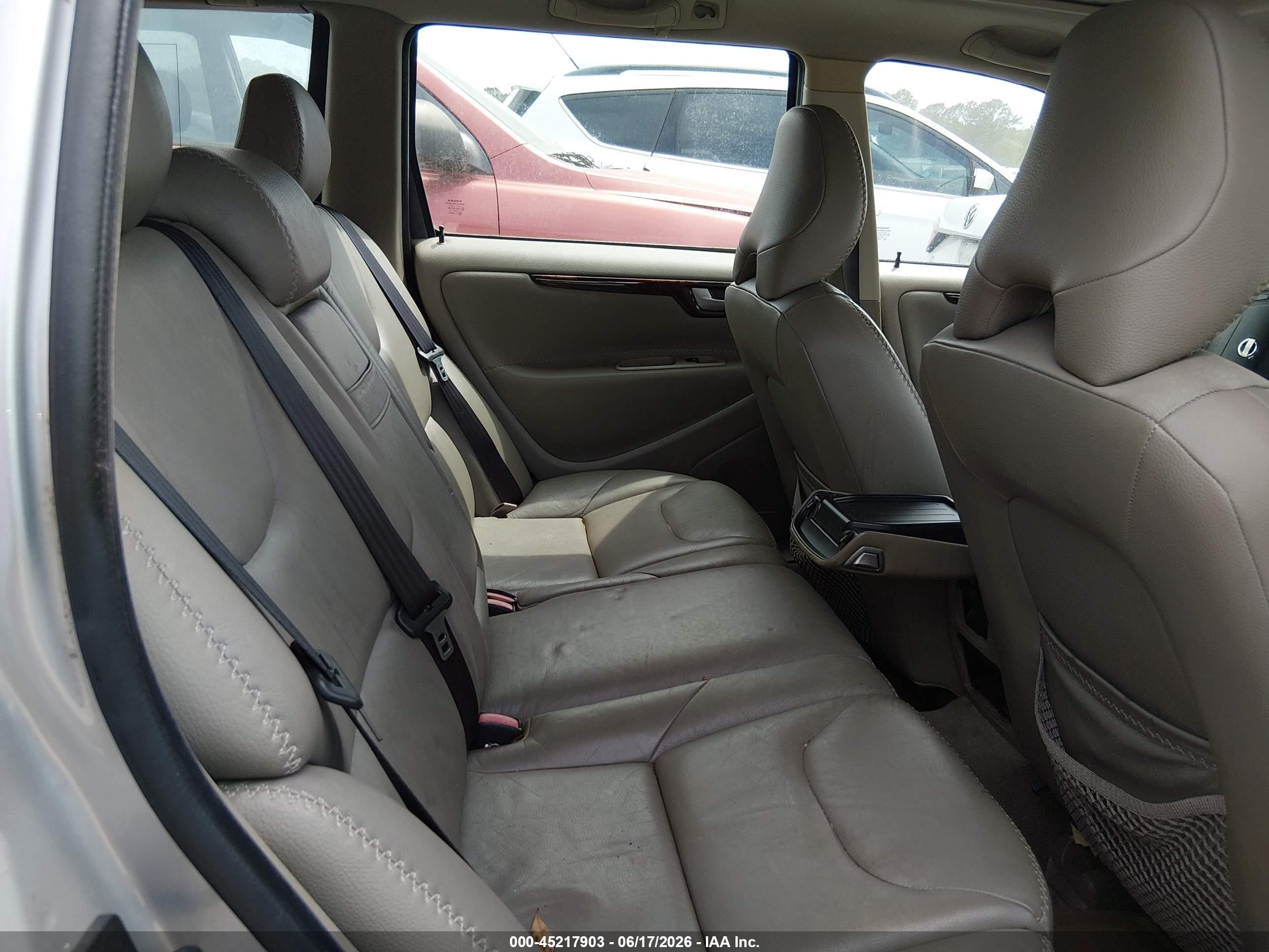 2005 Volvo Xc70 2.5t Awd Silver vin: YV1SZ592851205027