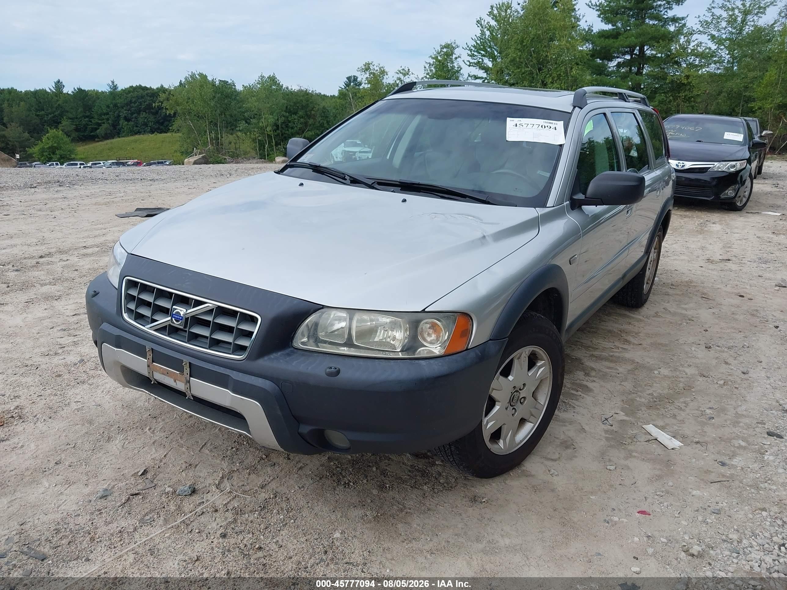 2005 Volvo Xc70 2.5t A Awd/2.5t A Awd Sr Серебряный vin: YV1SZ592X51198923