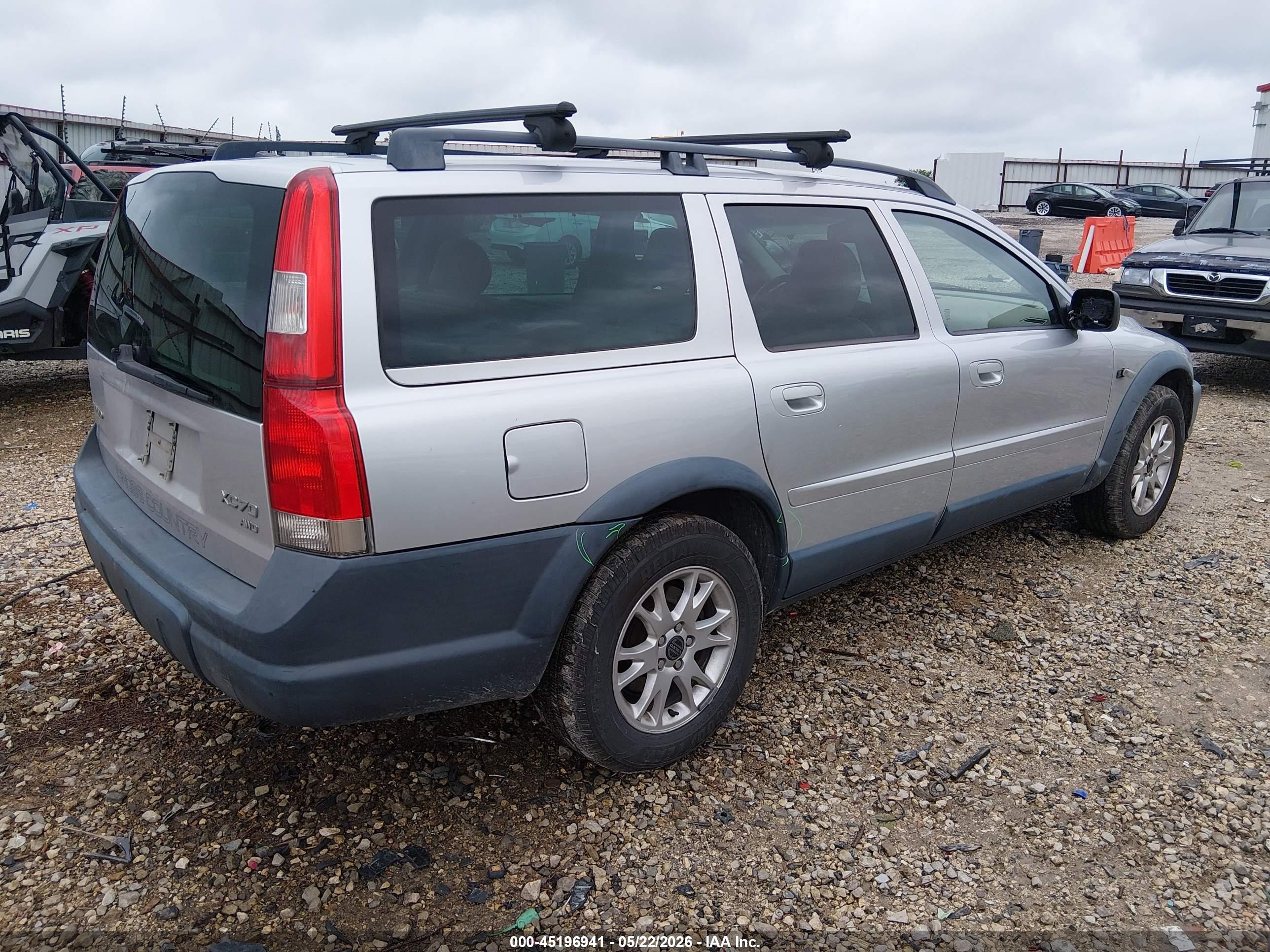 2004 Volvo Xc70 2.5t Silver vin: YV1SZ59H041142136