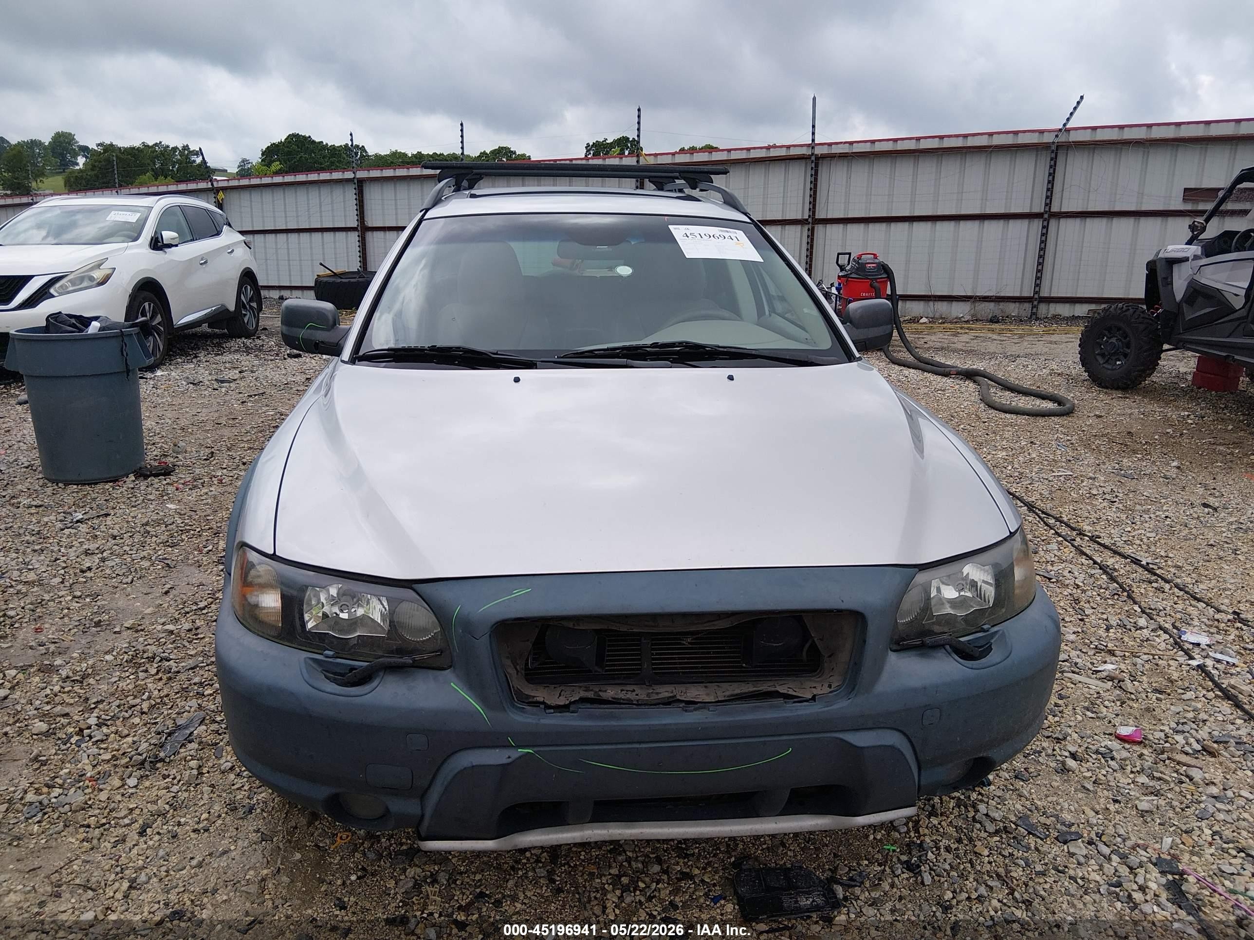 2004 Volvo Xc70 2.5t Silver vin: YV1SZ59H041142136