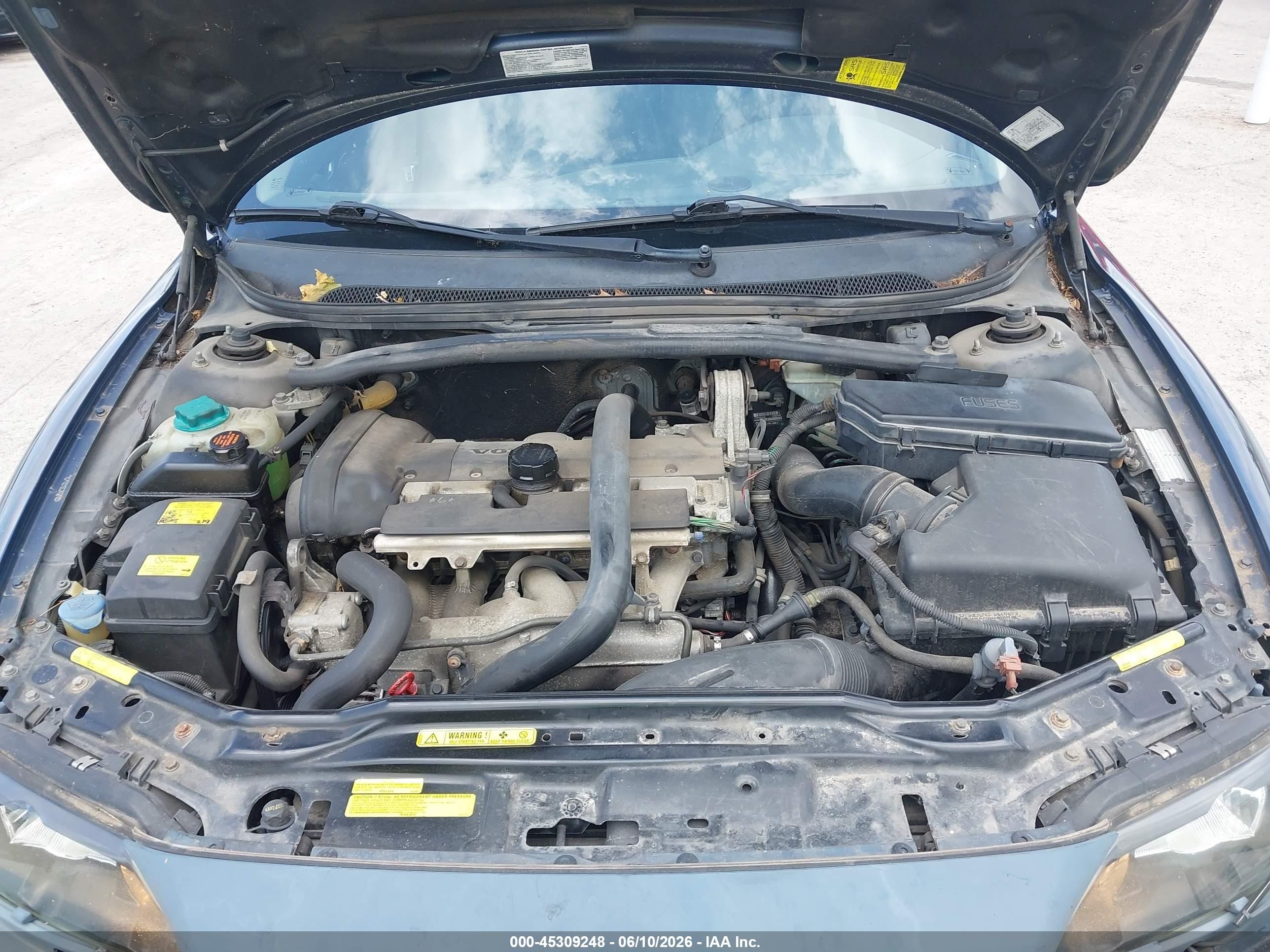 2004 Volvo Xc70 2.5t Blue vin: YV1SZ59H141139147