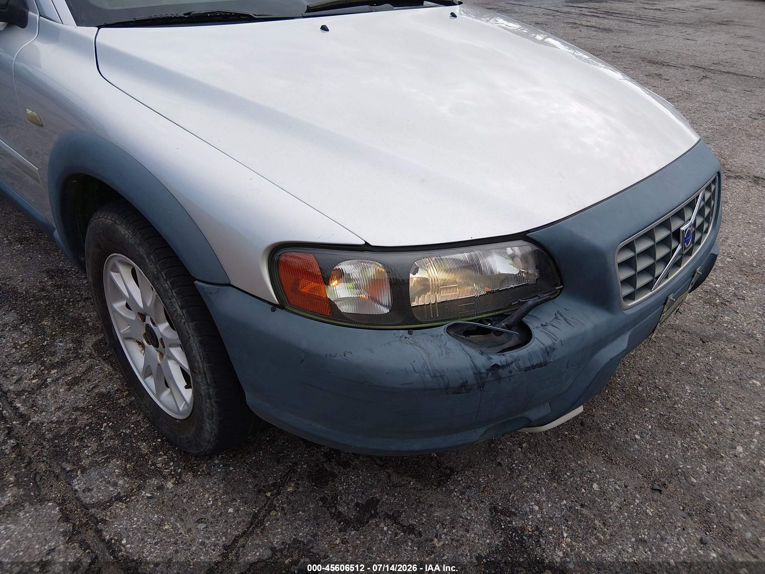 2004 Volvo Xc70 2.5t Silver vin: YV1SZ59H441163796