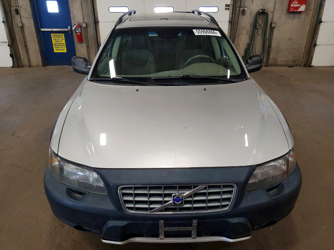 2003 Volvo Xc70 Silver vin: YV1SZ59H631102271