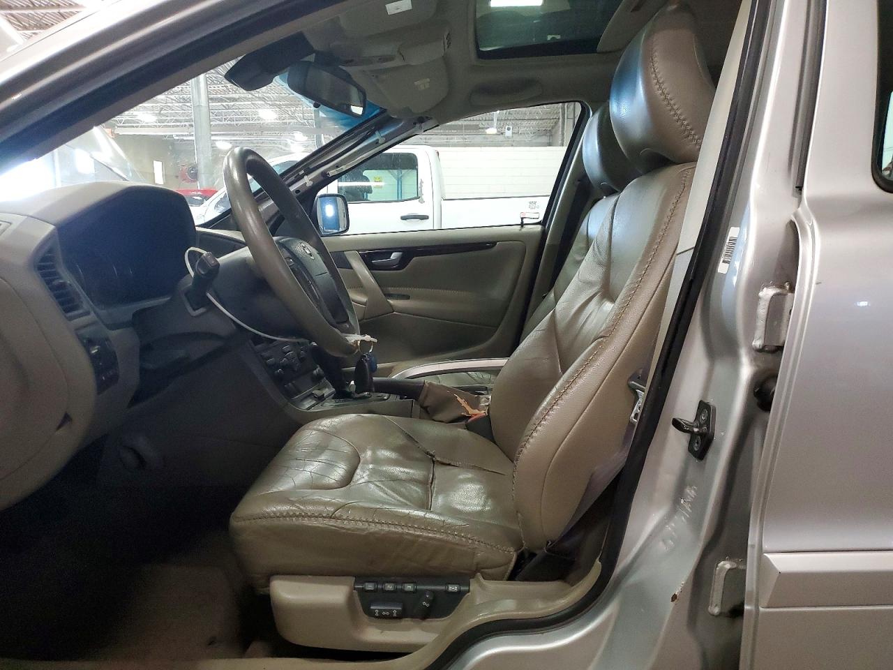 2003 Volvo Xc70 Silver vin: YV1SZ59H631102271